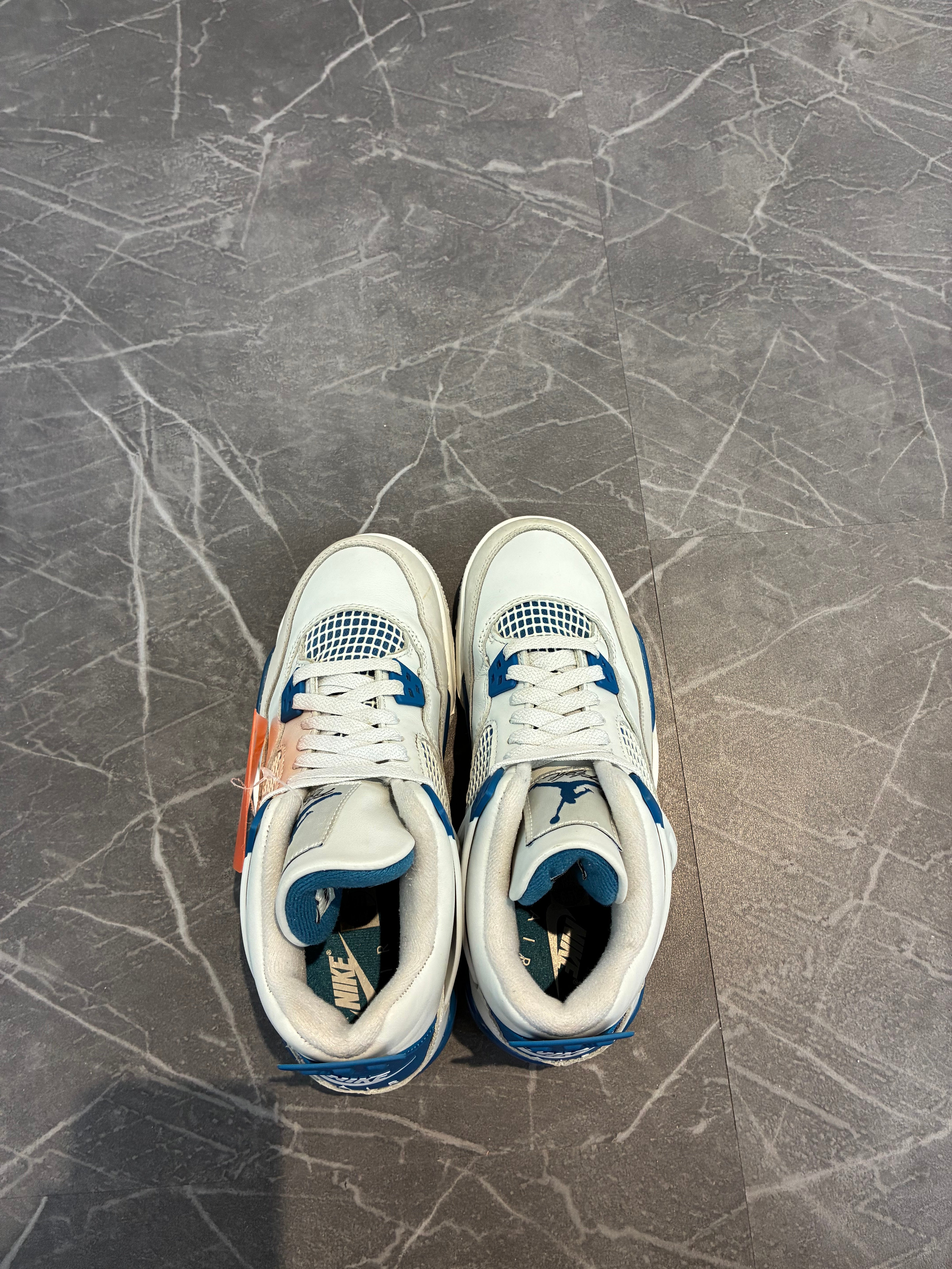 Jordan 4 “Military Blue”
