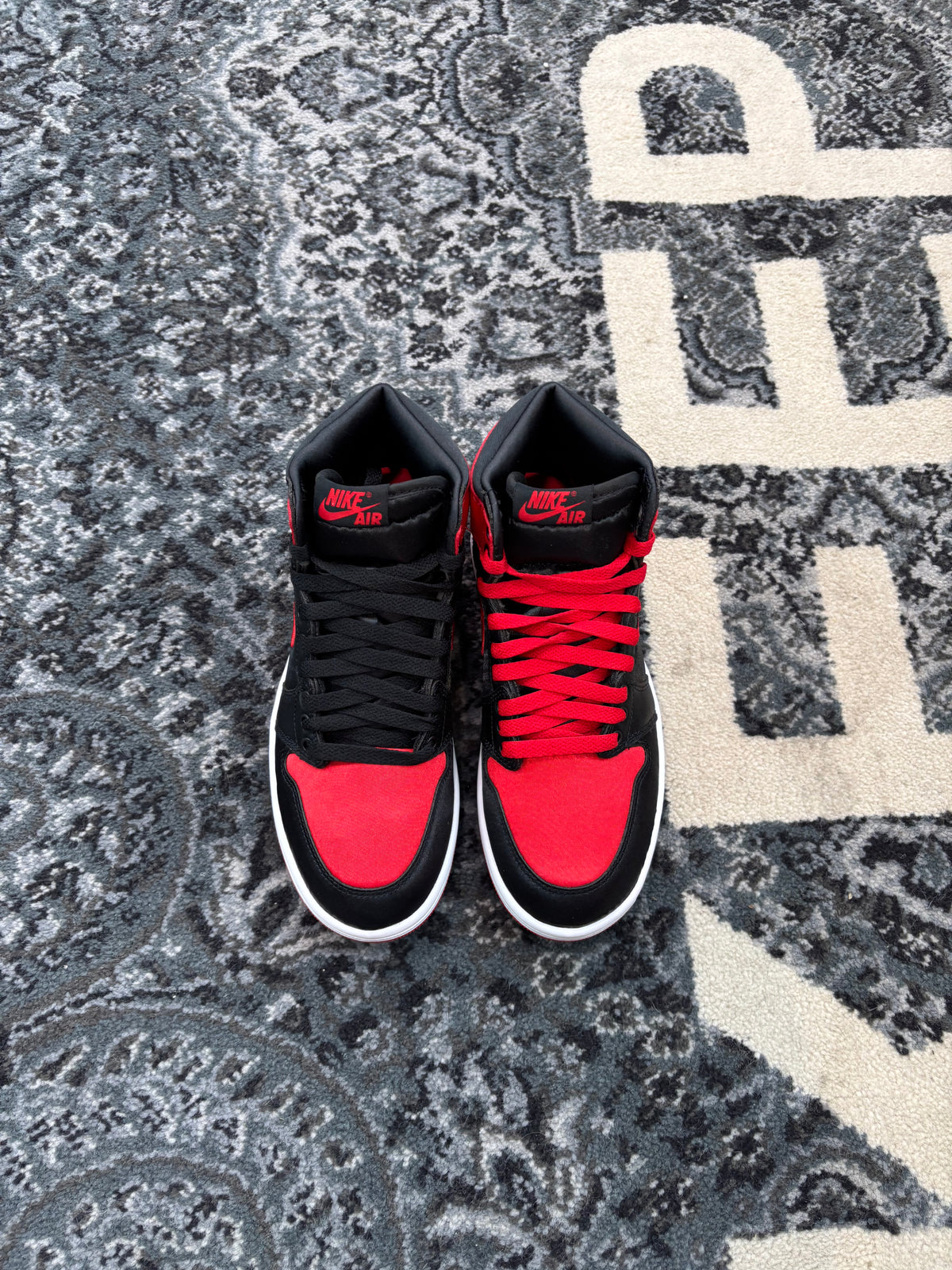Jordan 1 Retro High OG Satin Bred (Women's)