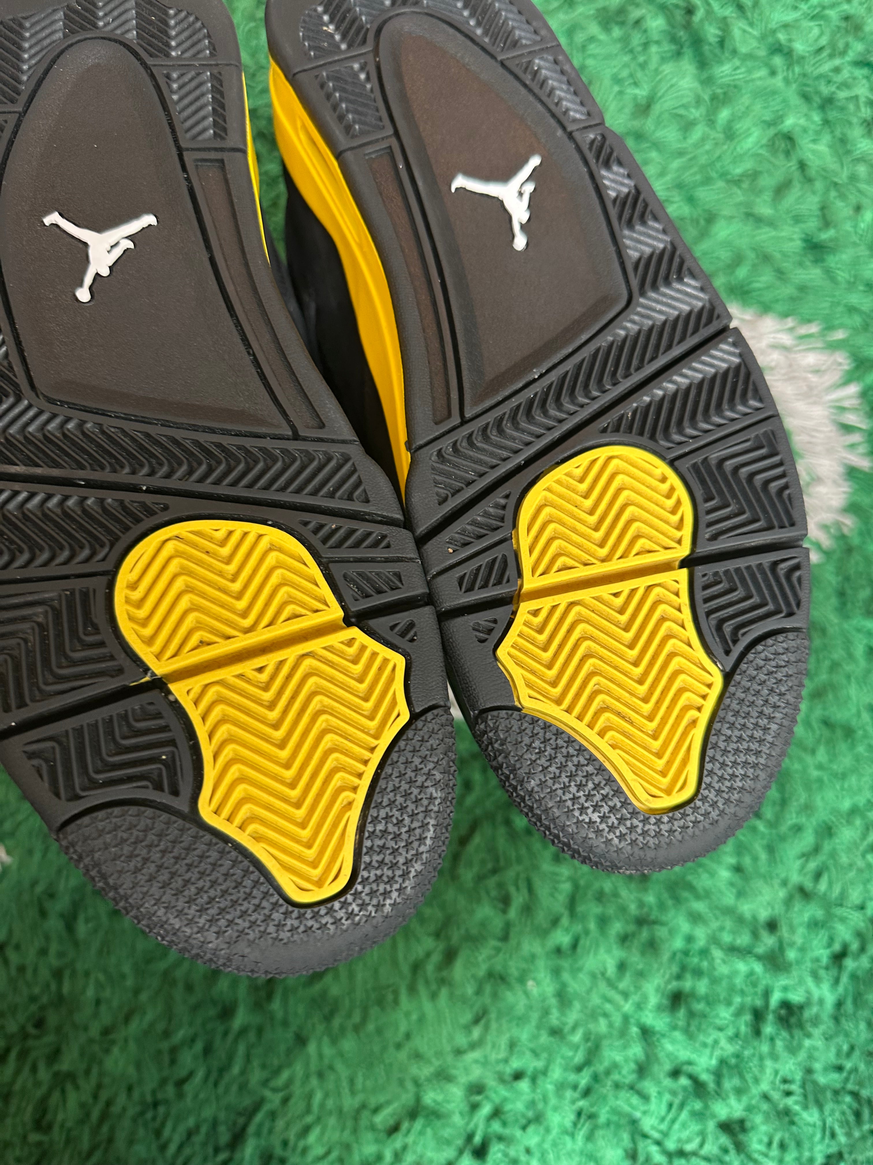 Jordan 4 “Thunder”