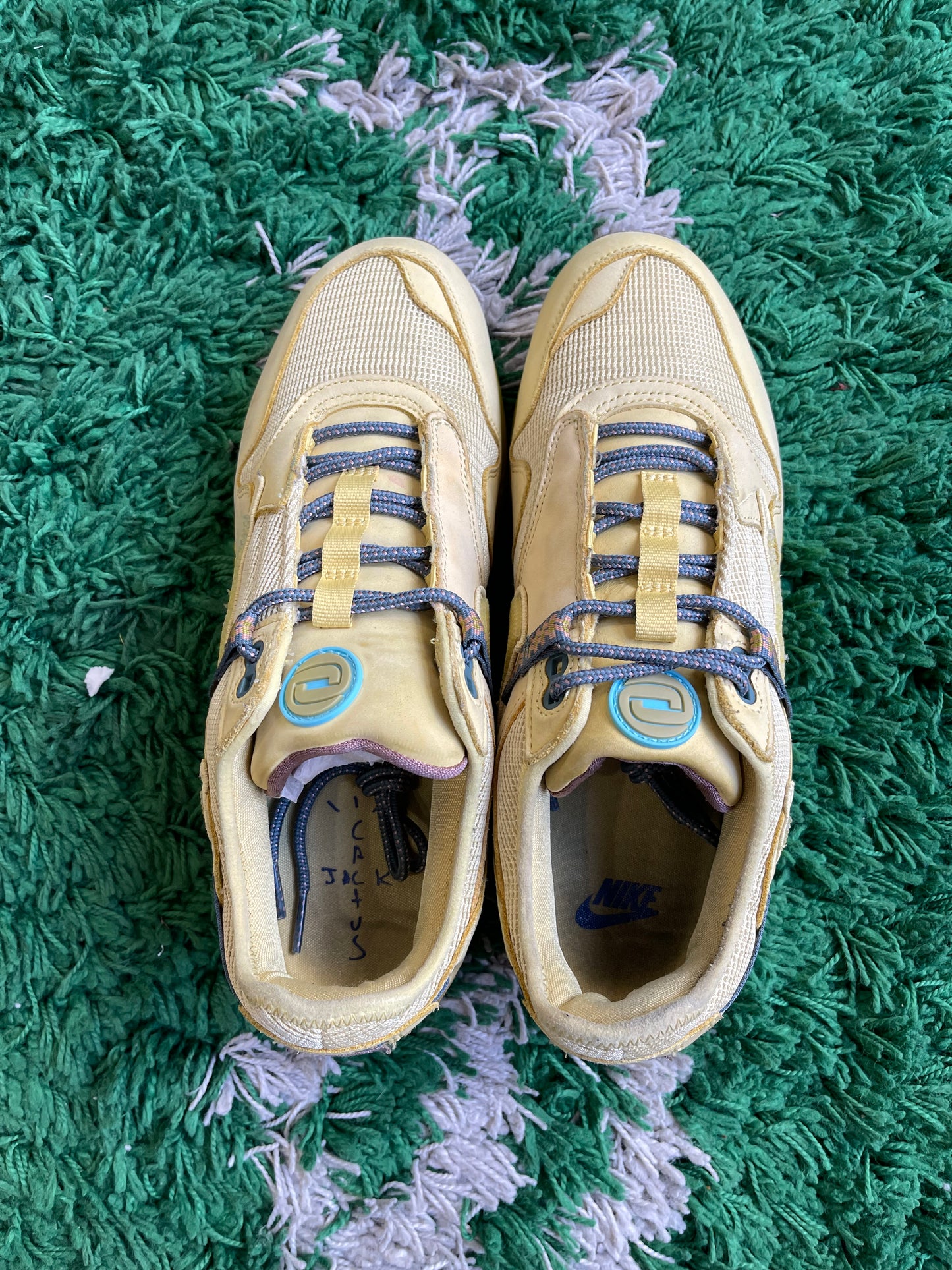 Nike Air Max 1 x Travis Scott “Saturn”