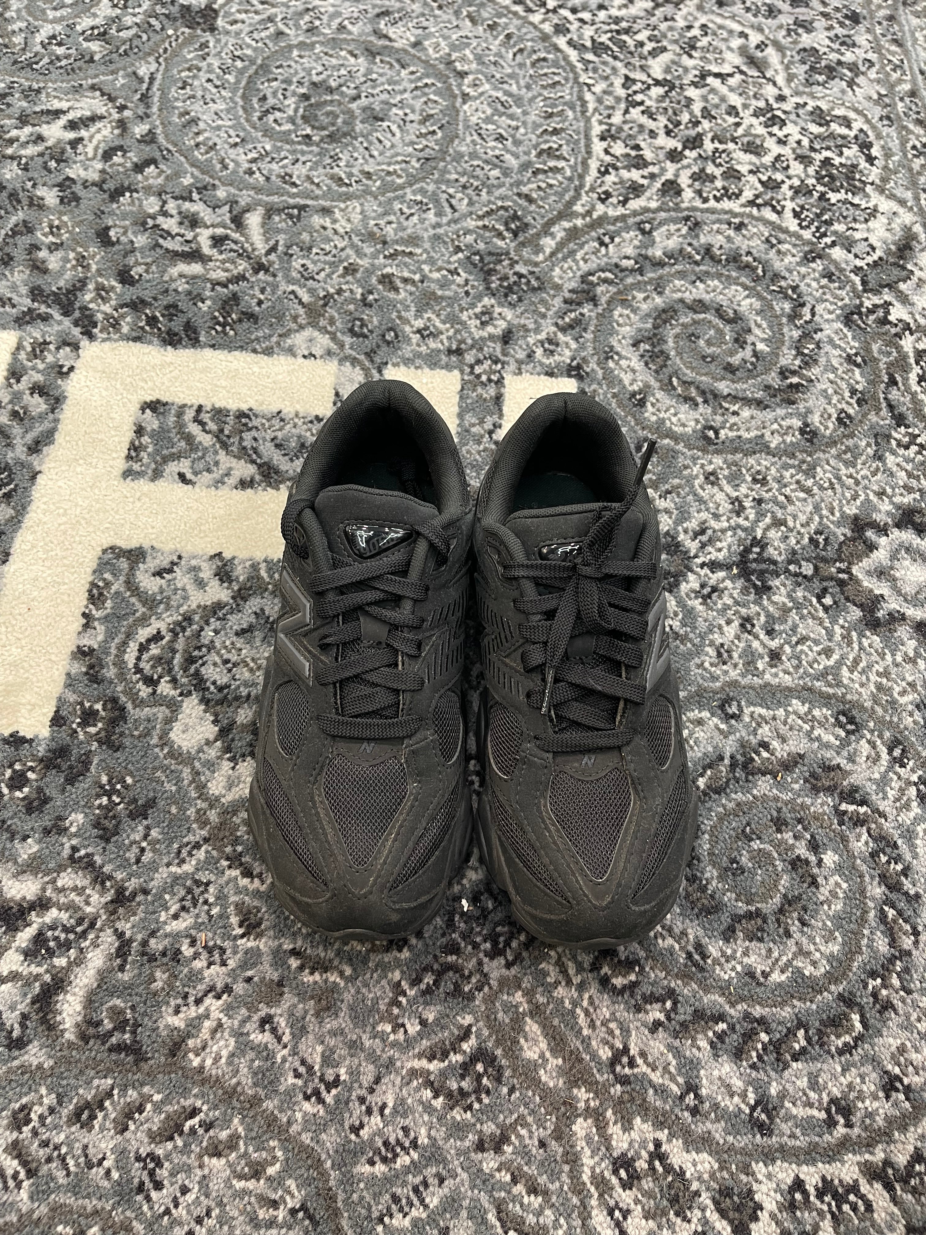 New Balance 9060 “Triple Black”