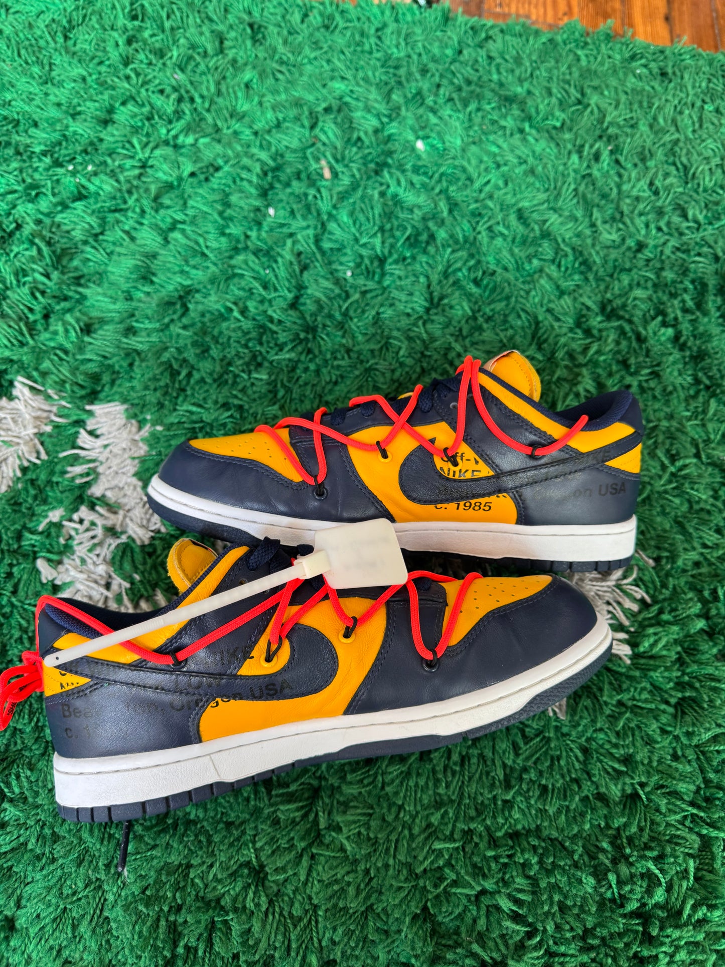 Off-White Dunk Low “University Gold”
