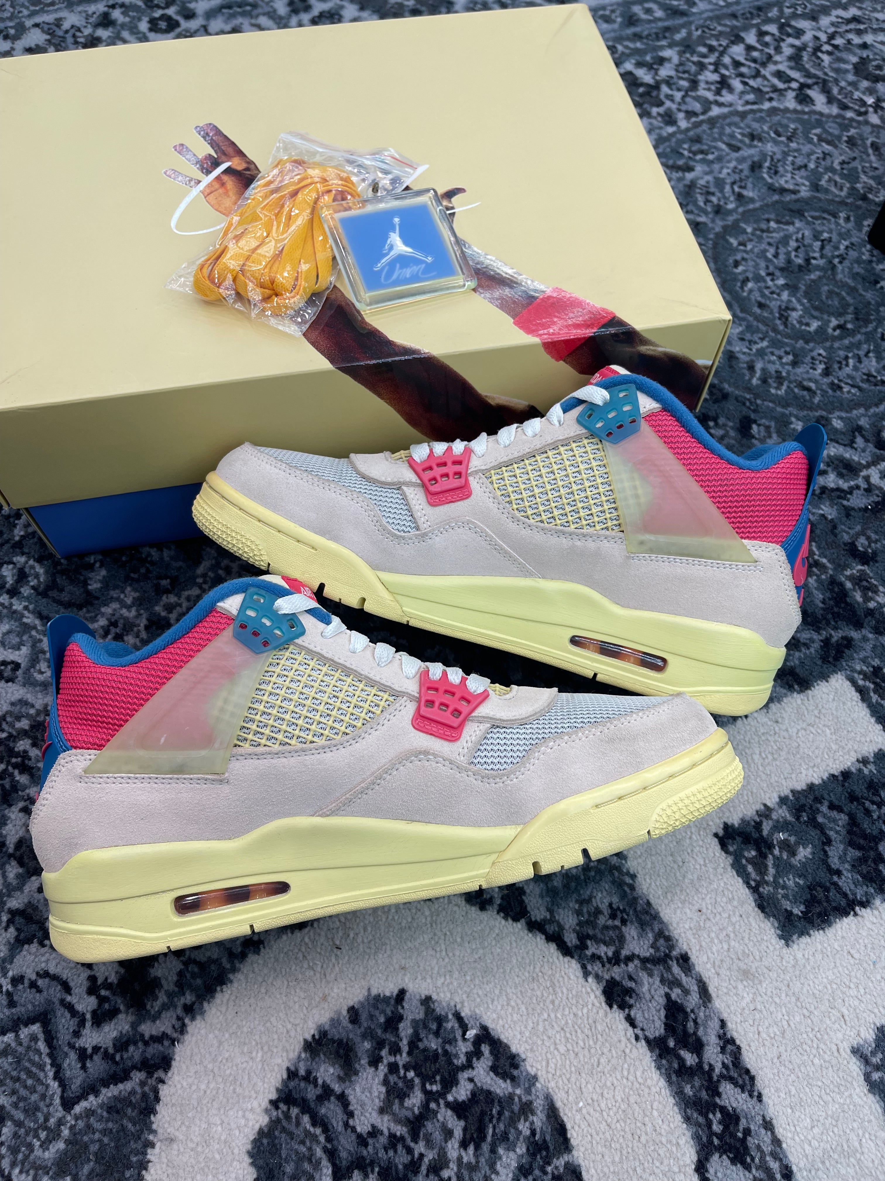 Jordan 4 x Union LA “Guava Ice”