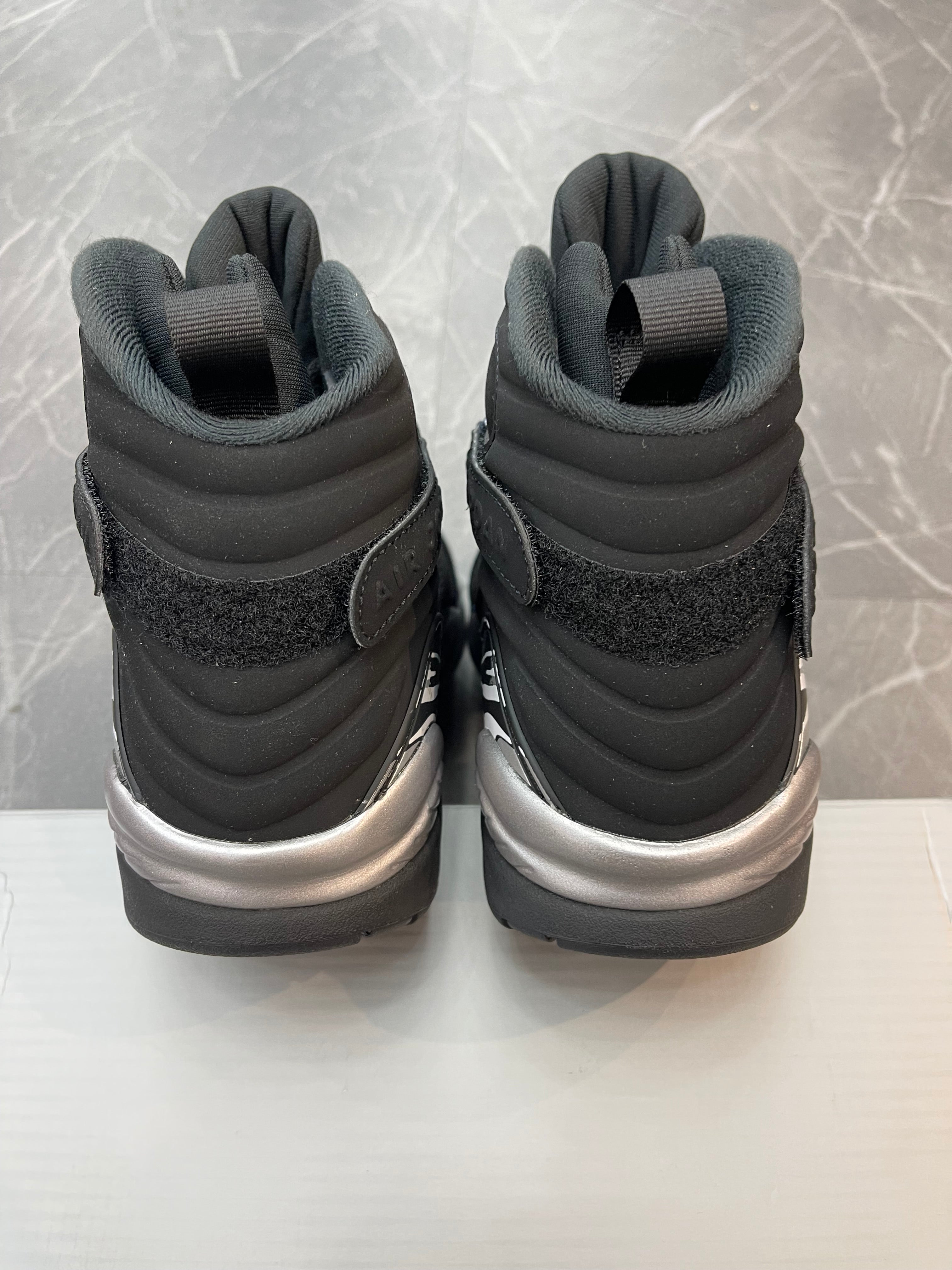 Jordan 8 “Chrome”