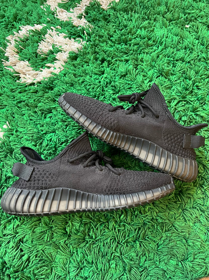 Yeezy 350 “Onyx”