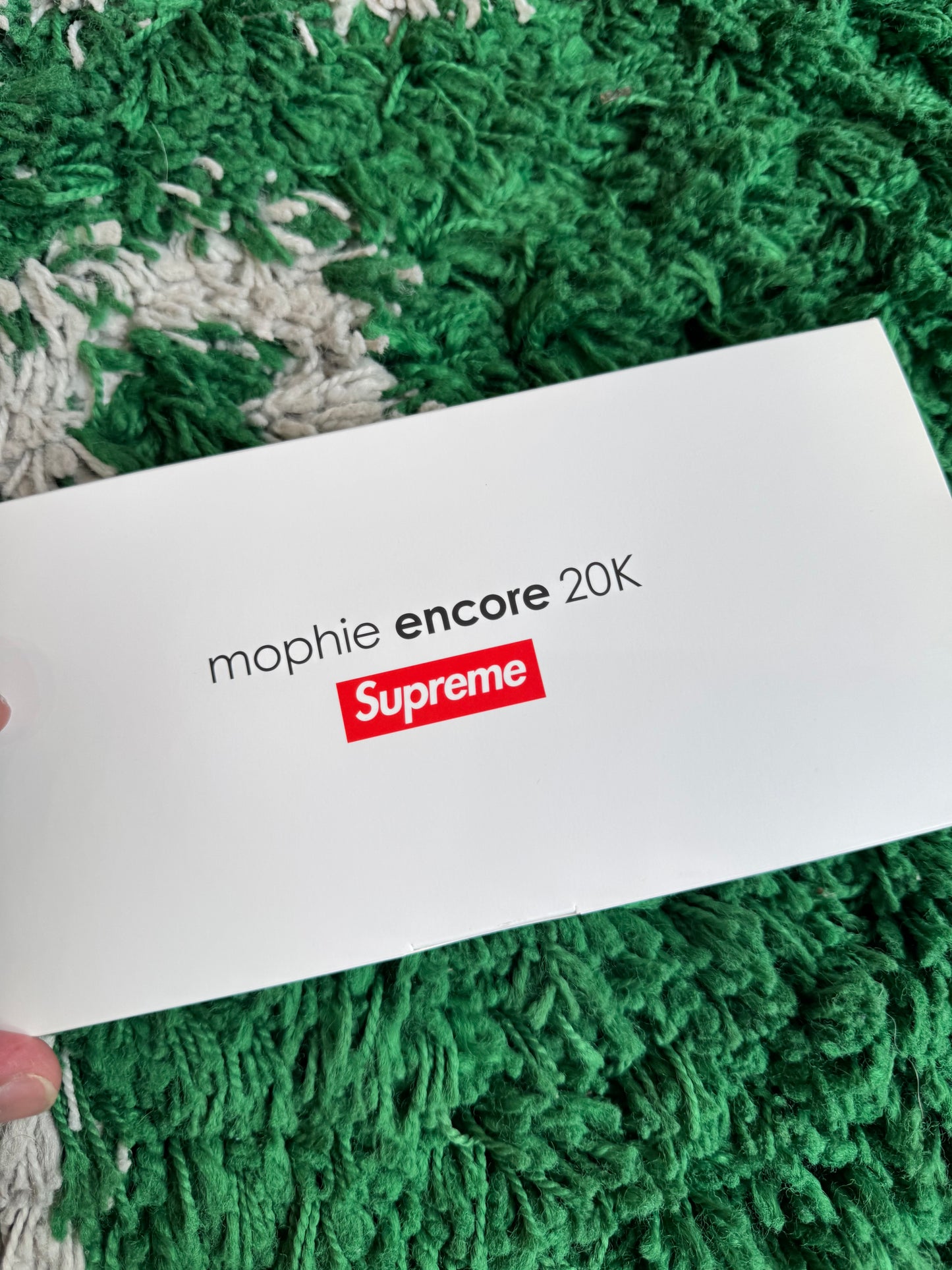 Supreme x Mophie Encore 20k “Black”