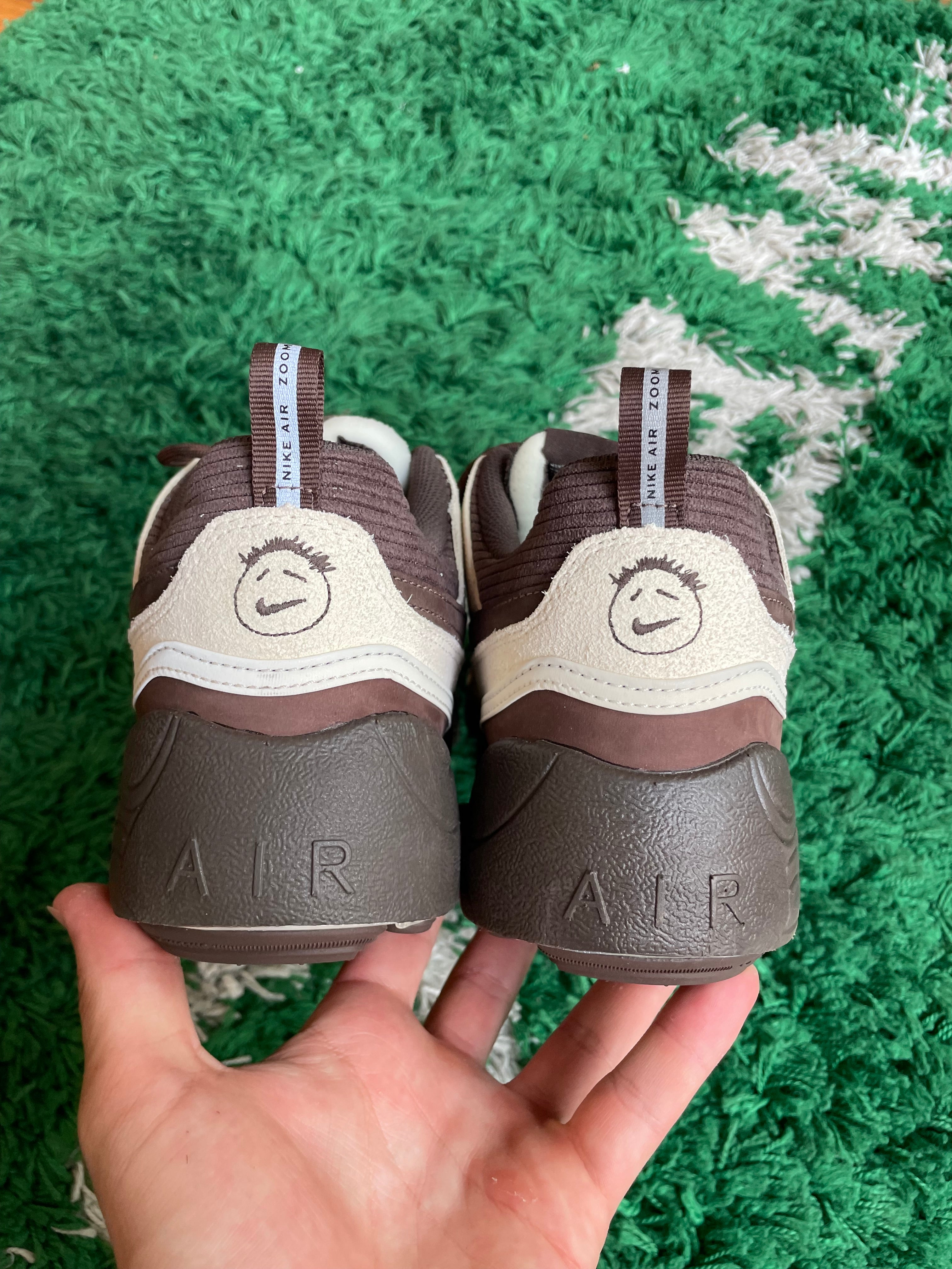 Nike Zoom x Travis Scott Field Jaxx “Leche Blue”