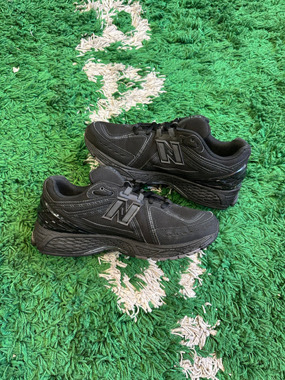 New Balance 1906R “Triple Black”