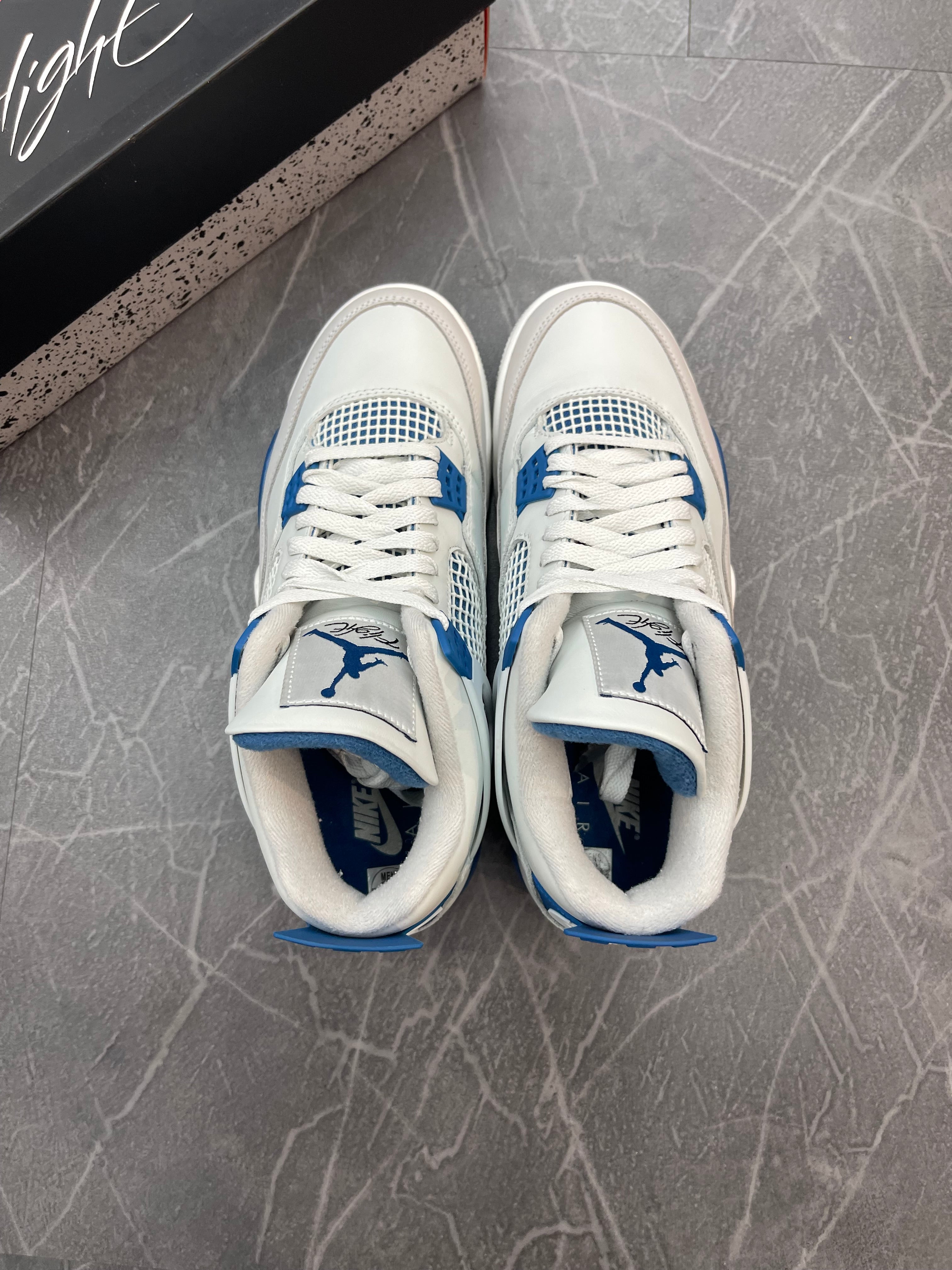 Jordan 4 “Military Blue”
