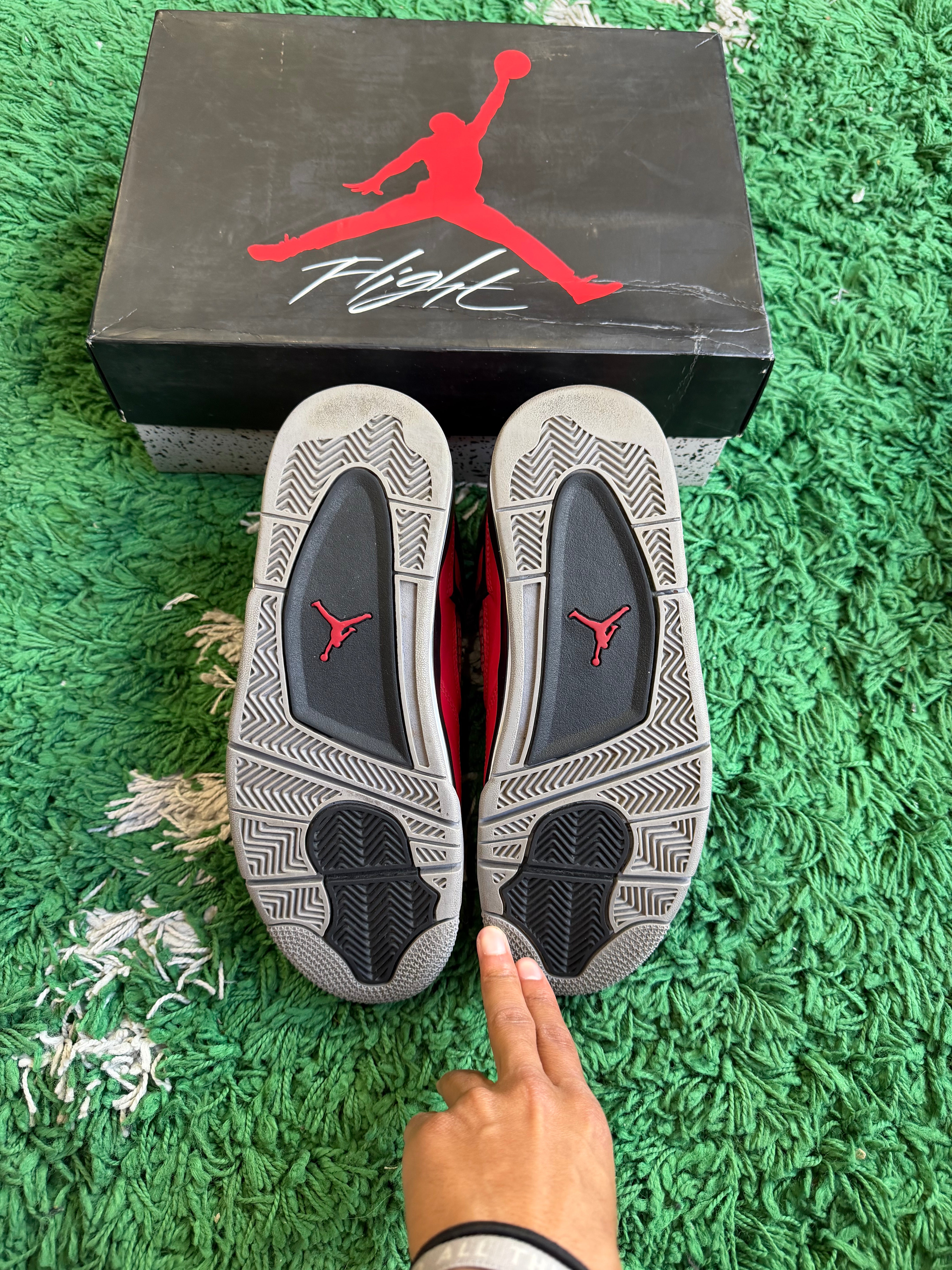 Jordan 4 “Toro Bravo”