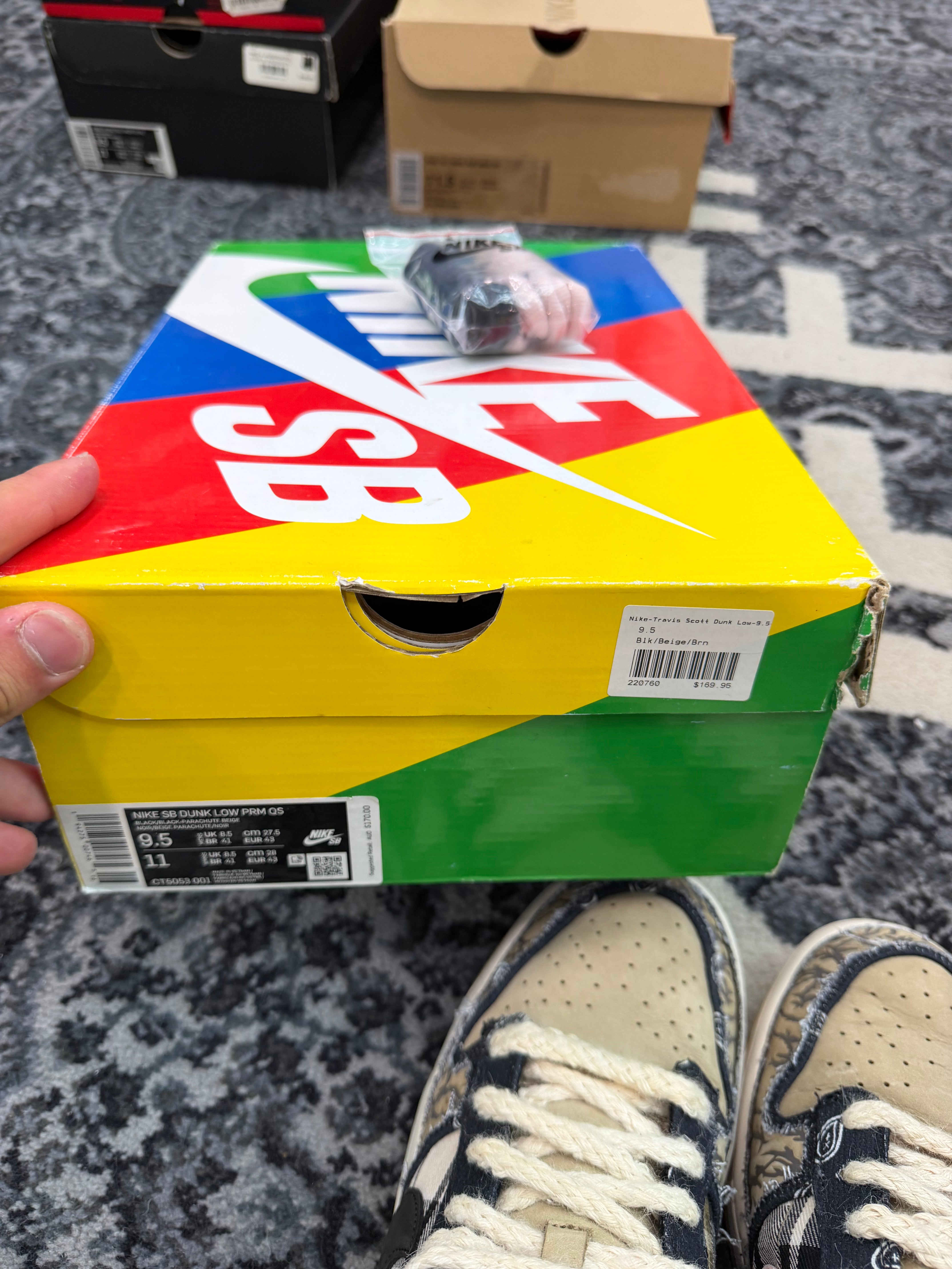 Nike Dunk Low SB “Travis Scott”