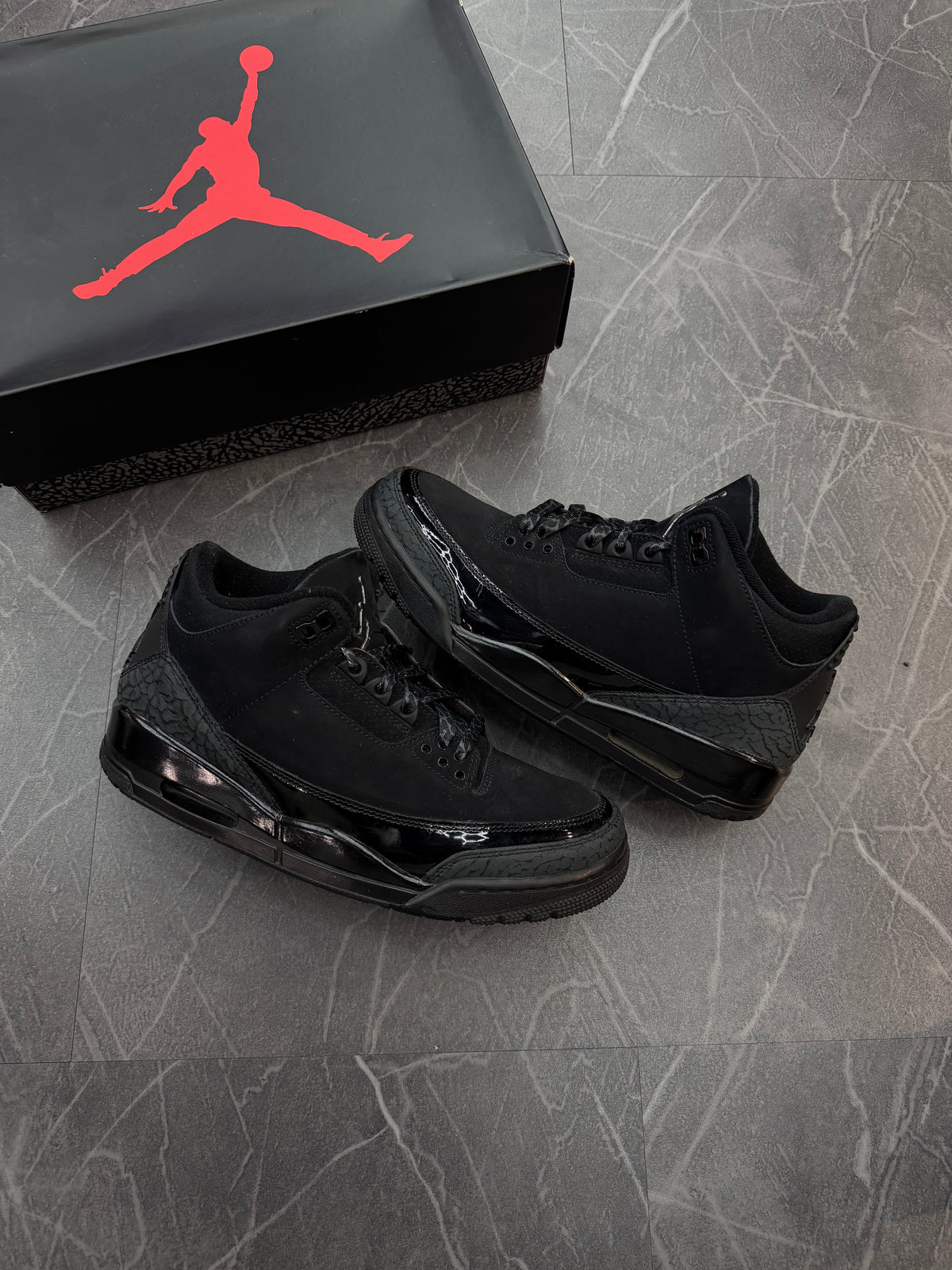 Jordan 3 Black Cat (2025)