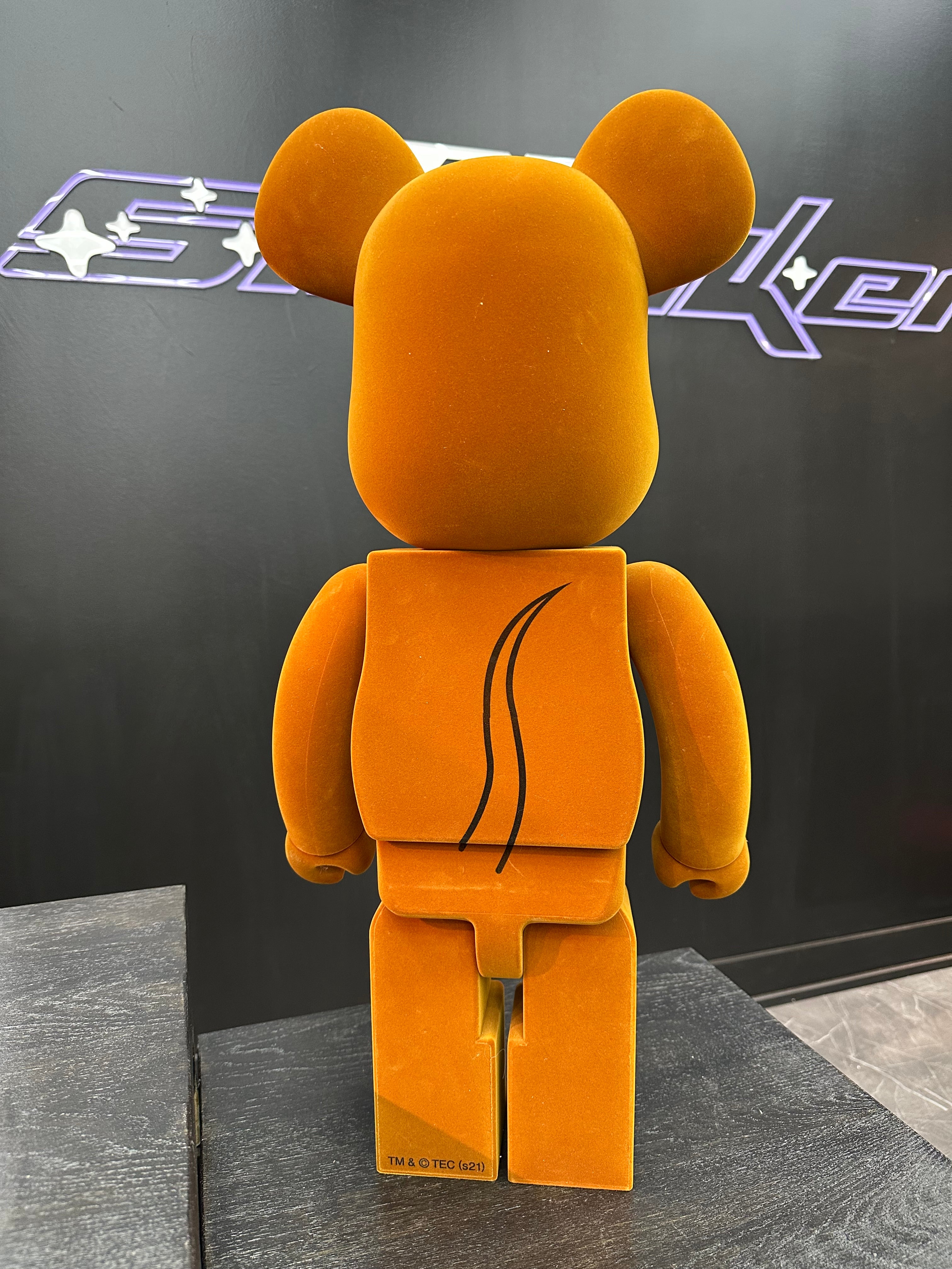 BearBrick 1000% “JERRY”