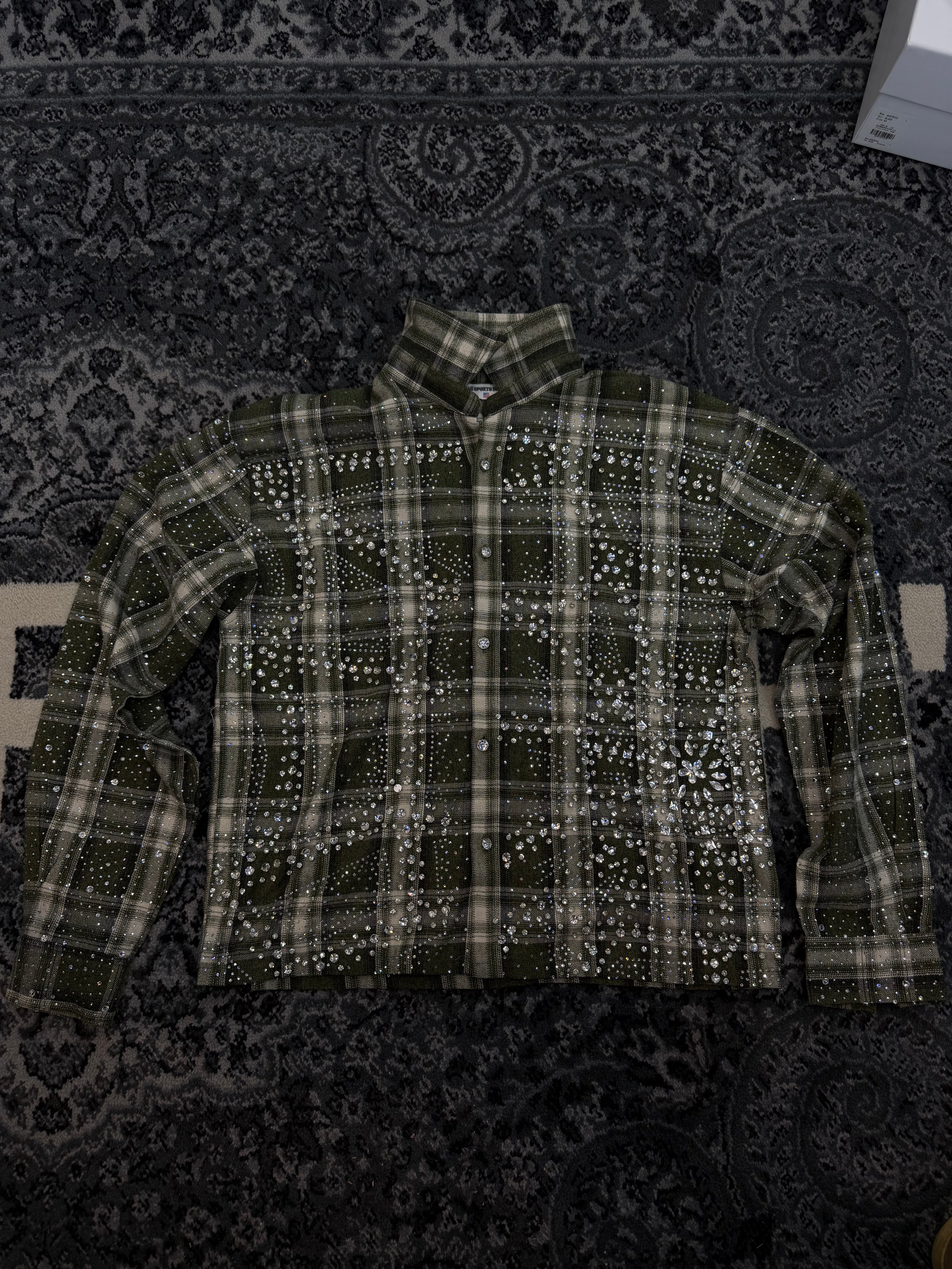 Vale Flannel Green “Bedazzle”