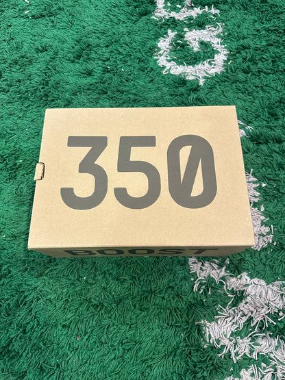 Yeezy 350 “Bred”