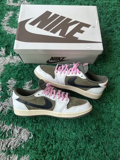 Jordan 1 Low Travis Scott “Medium Olive”