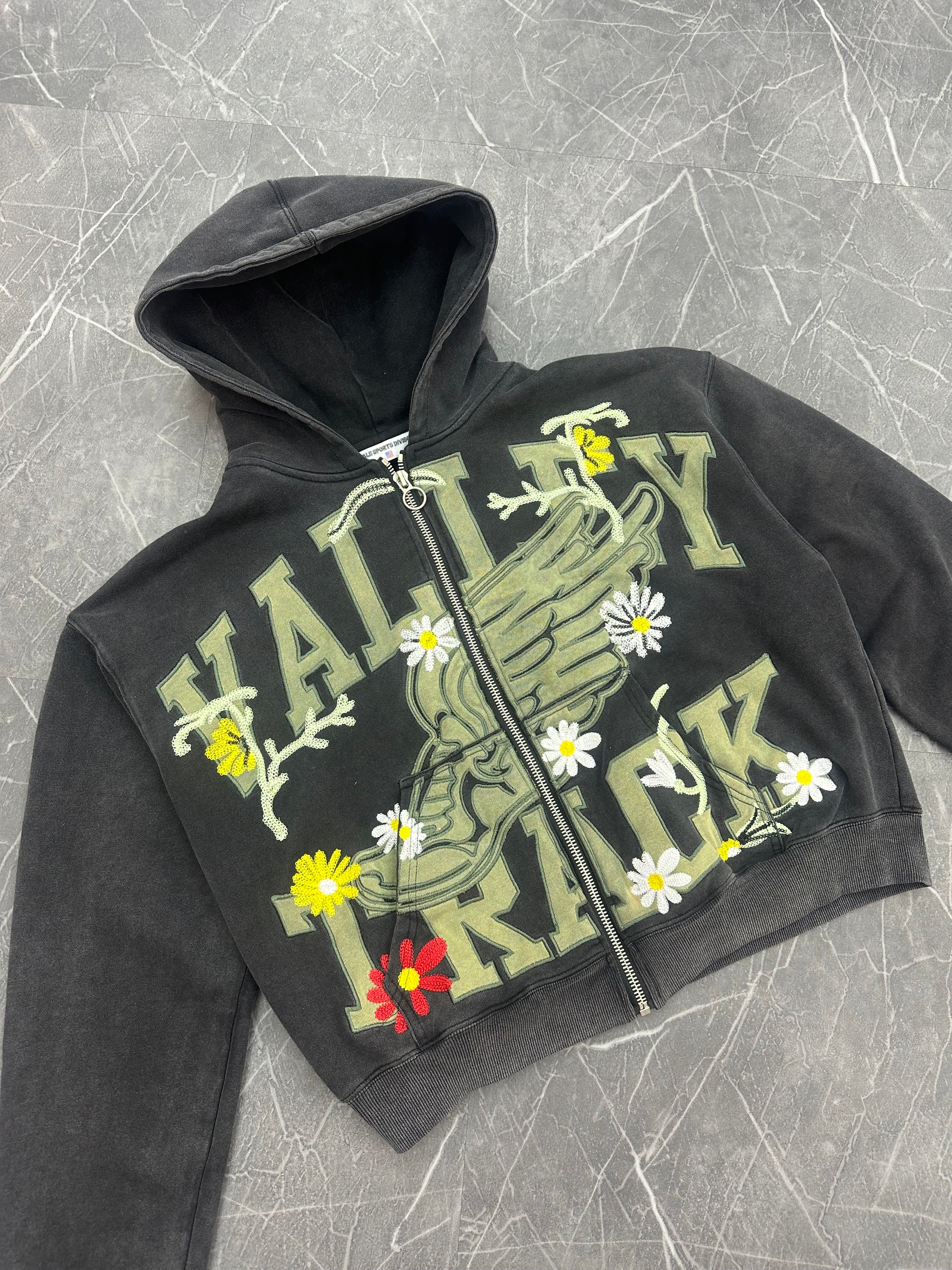 Vale Forever Midnight Garden Zip Up