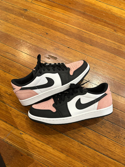 Jordan 1 Low “Bleached Coral”