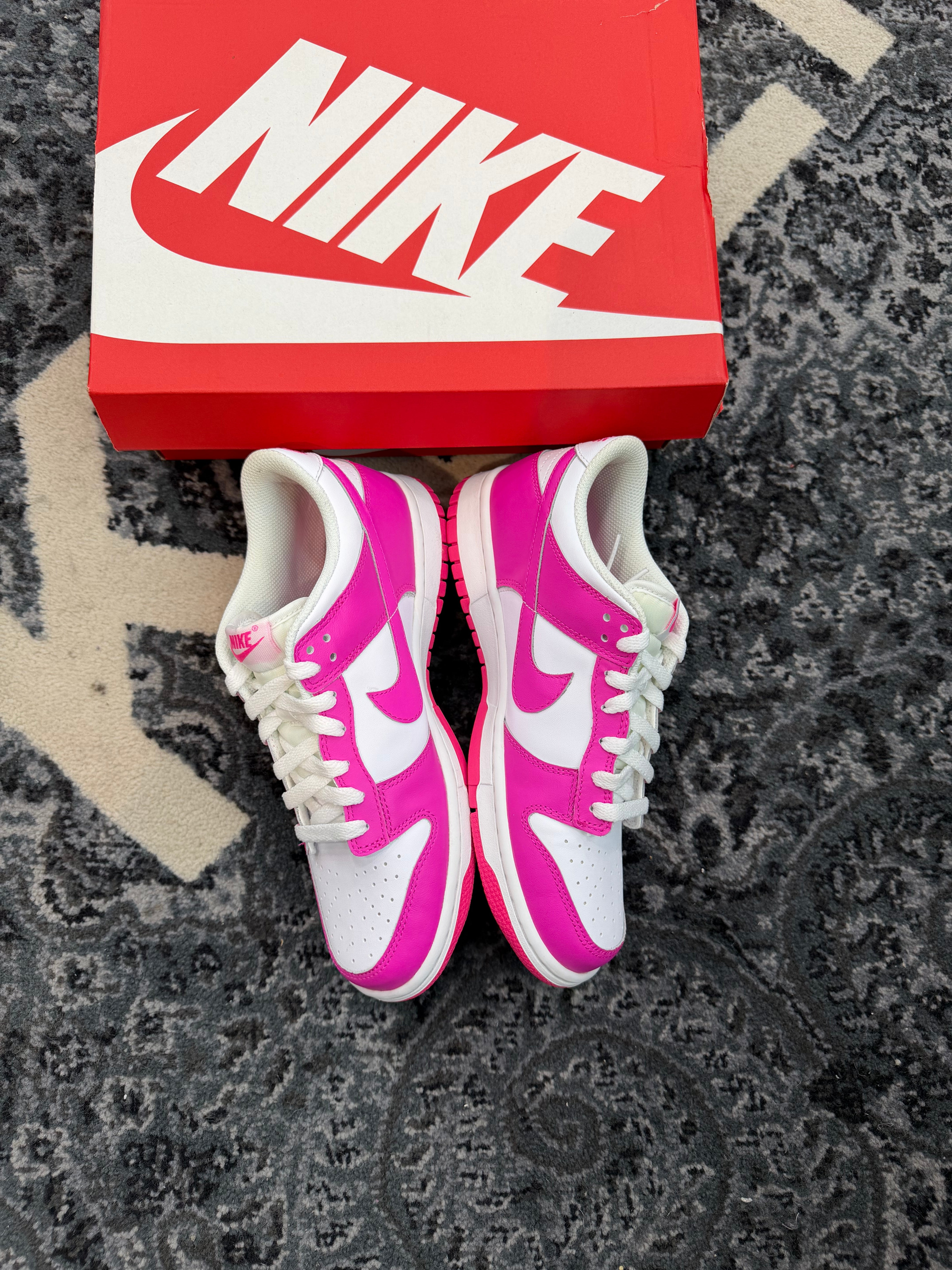 Nike Dunk Low “Laser Fuchsia”