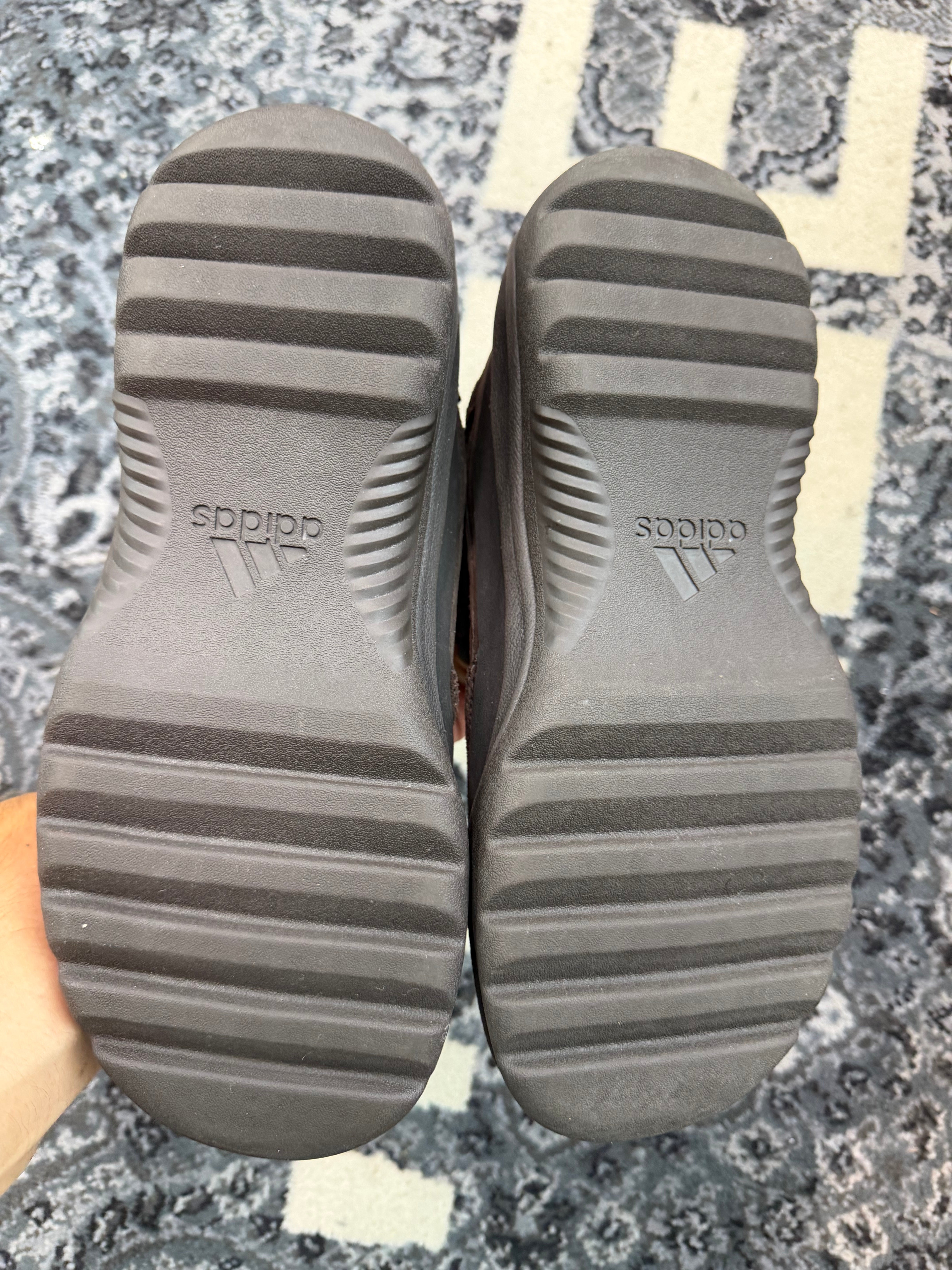Yeezy Desert Boot “Oil”