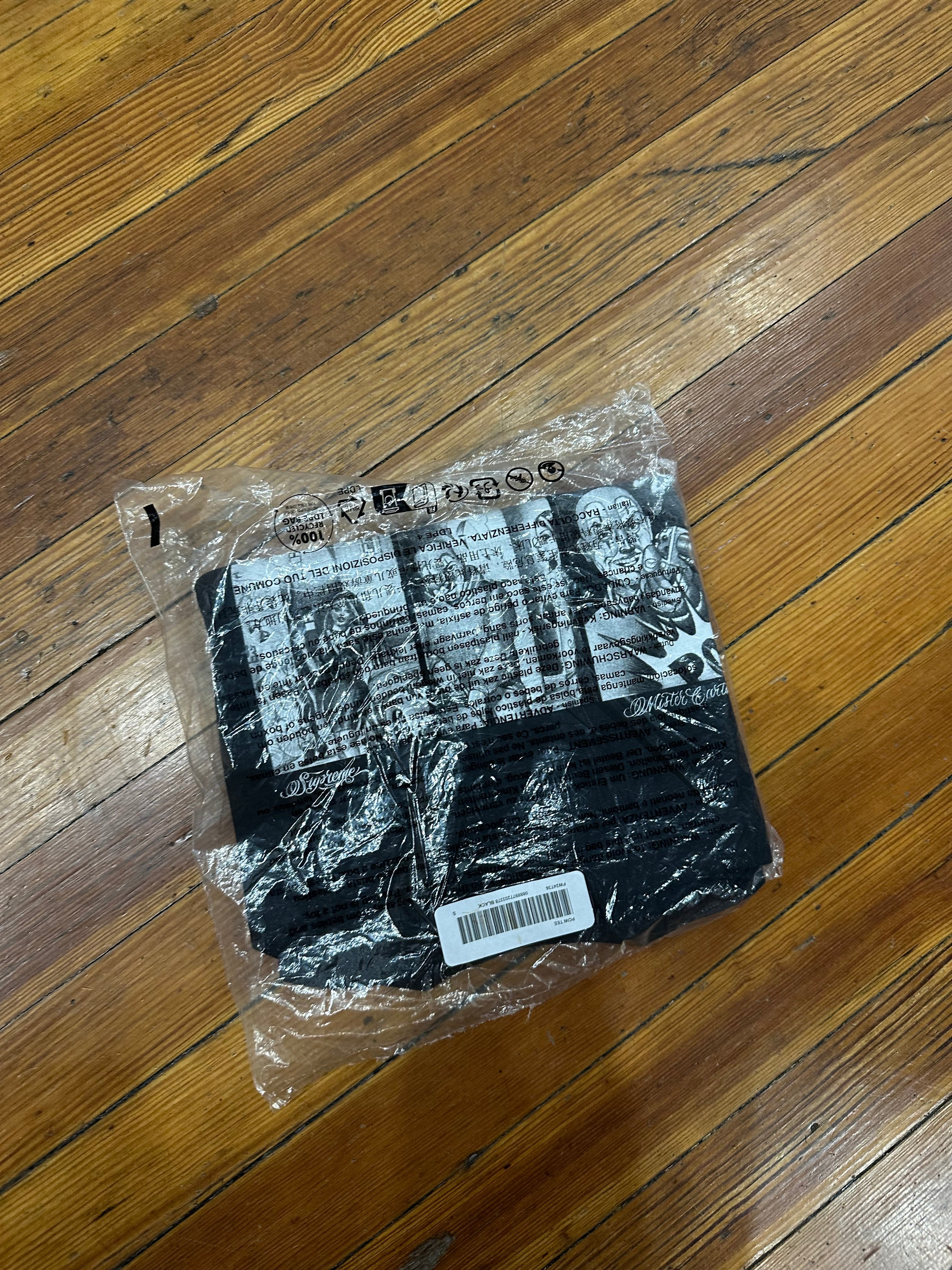 Supreme Tee “POW”