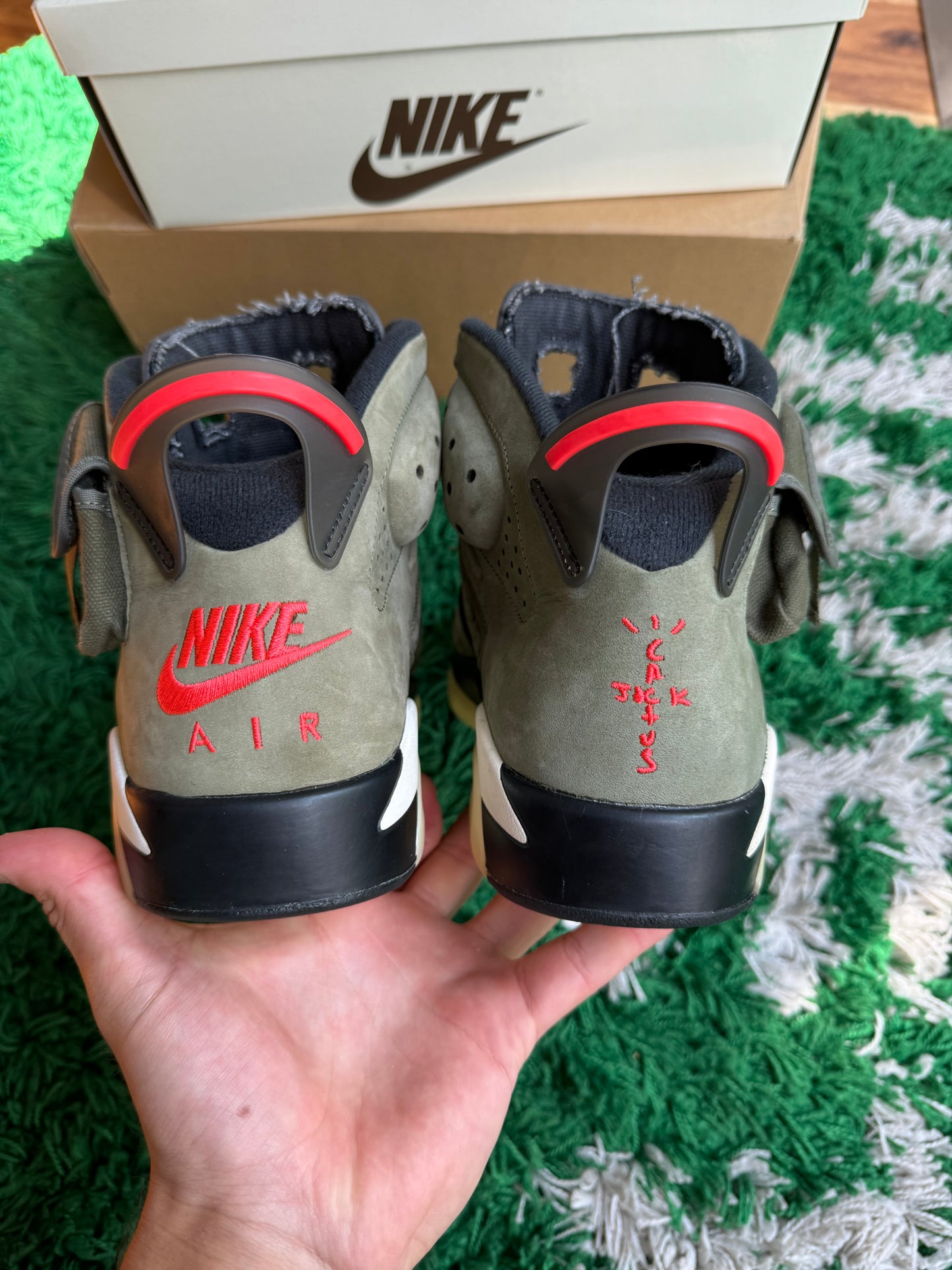 Jordan 6 x Travis Scott “Olive”