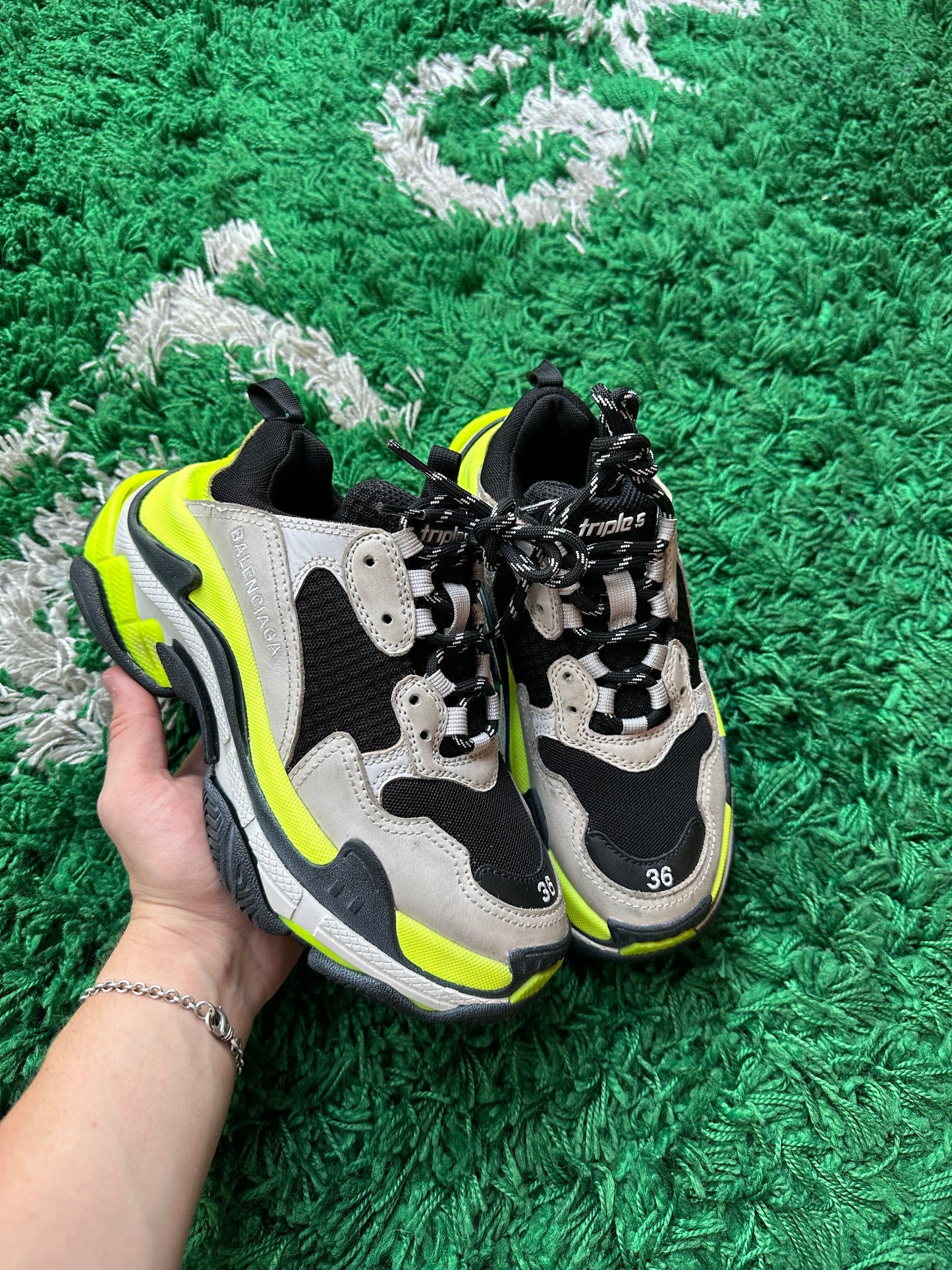 Balenciaga Triple S fluorescent Yellow