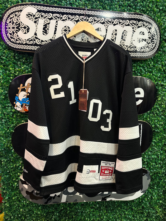 Supreme WTAPS Mitchell & Ness Hockey Jersey “Black”