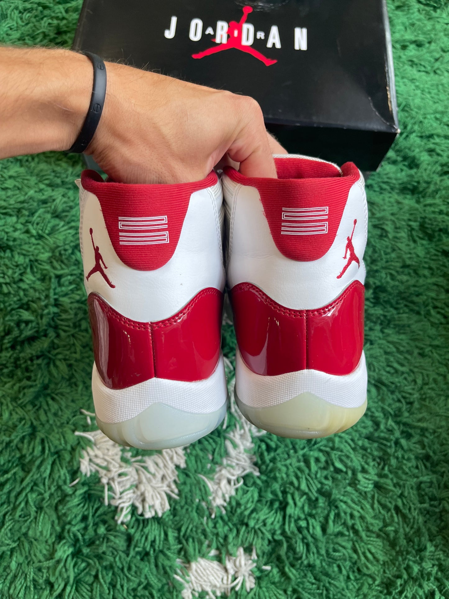 Jordan 11 “Cherry”