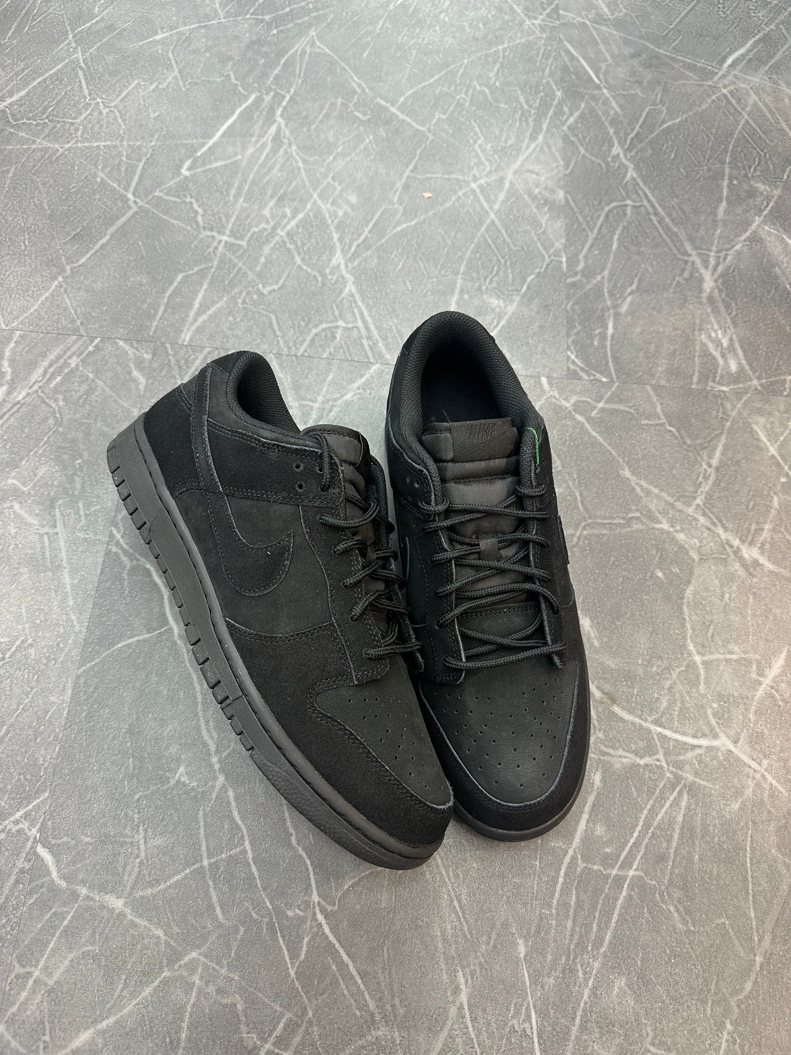 Nike Dunk Low “Triple Black”