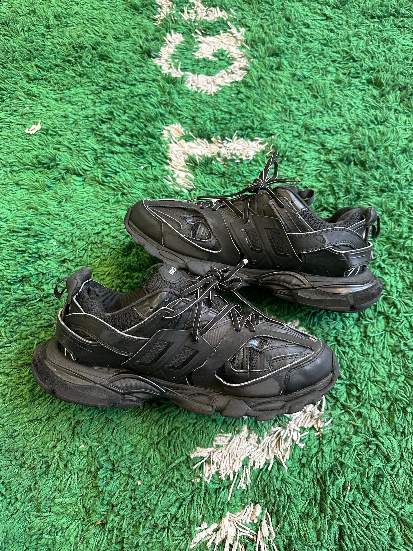 Balenciaga Track “Black”