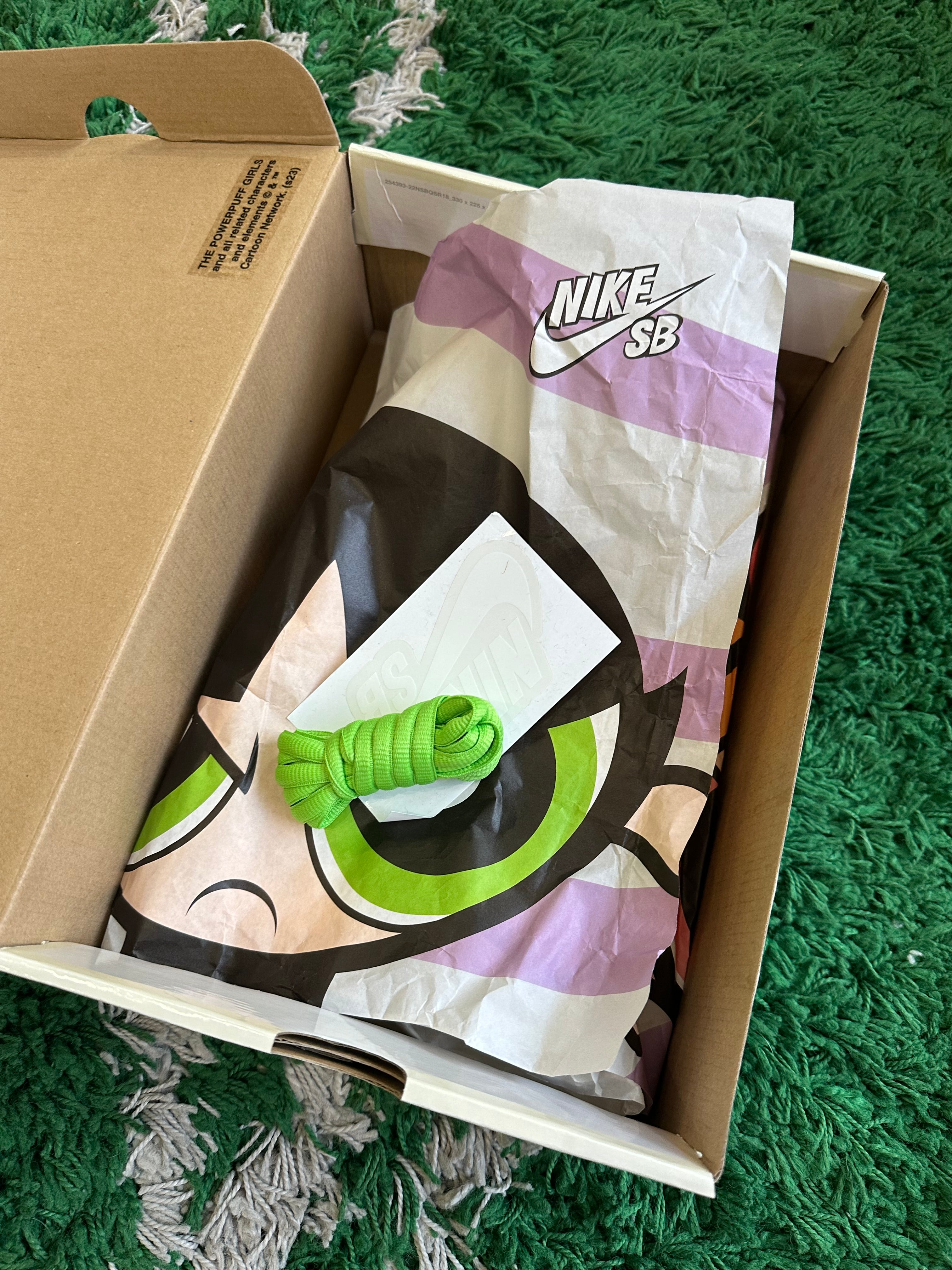 Nike SB Dunk Low Power Puff Girls “Buttercup”