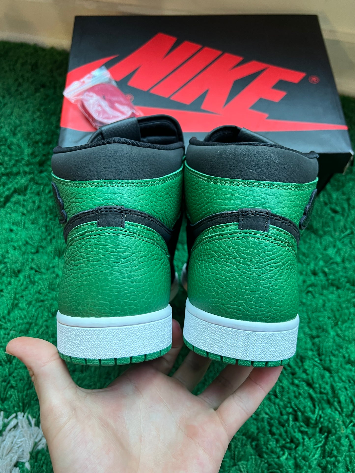 Jordan 1 High “Pine Green 2.0”