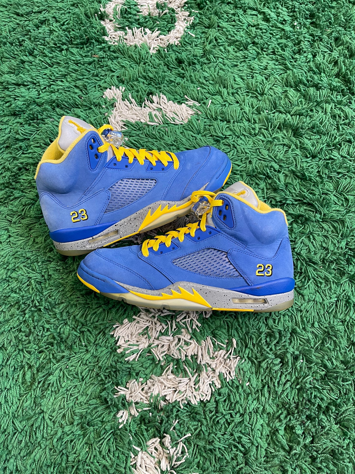 Jordan 5 “Laney Varsity Royal”