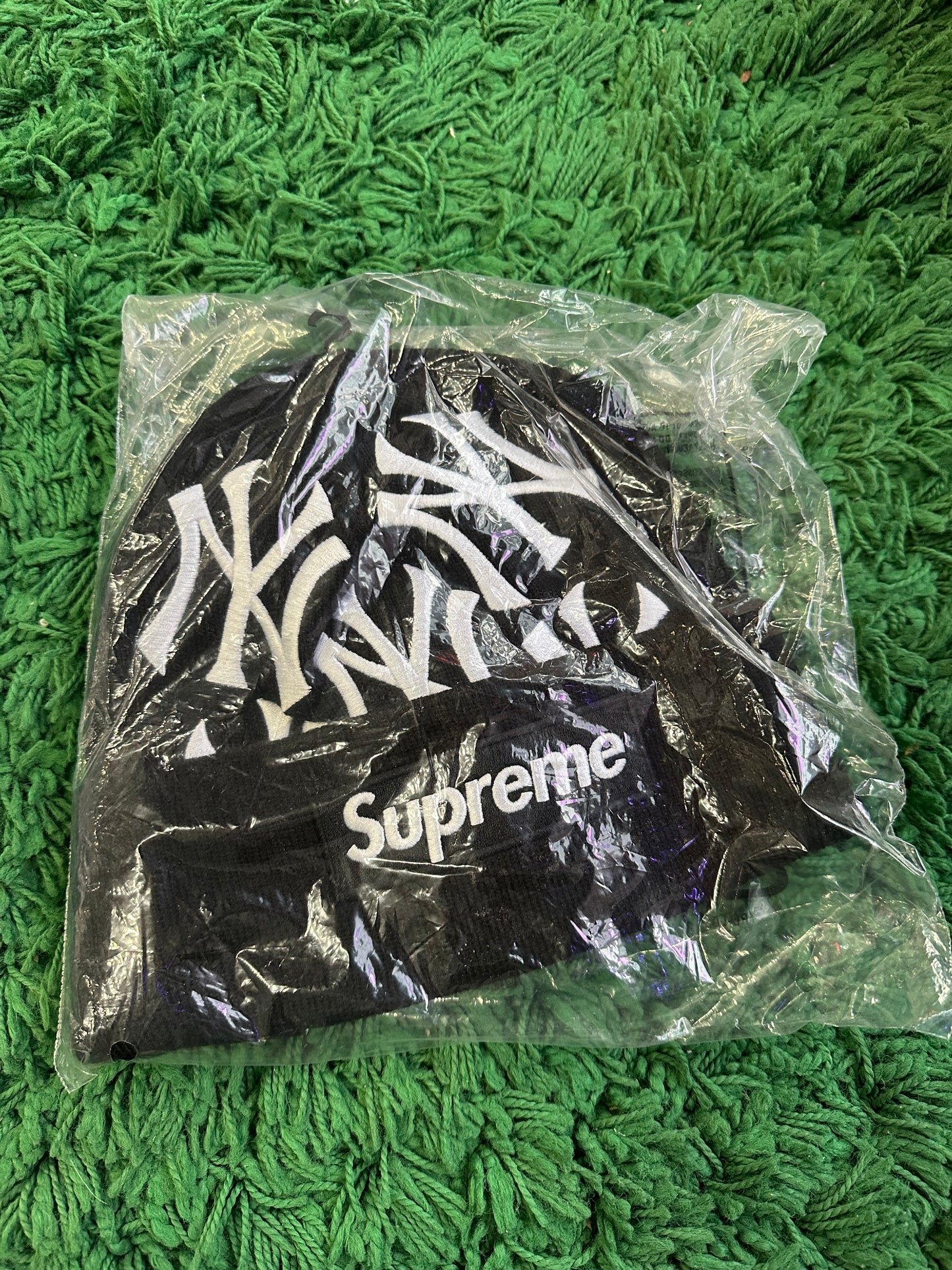 Supreme Beanie Black Box Logo “NY”