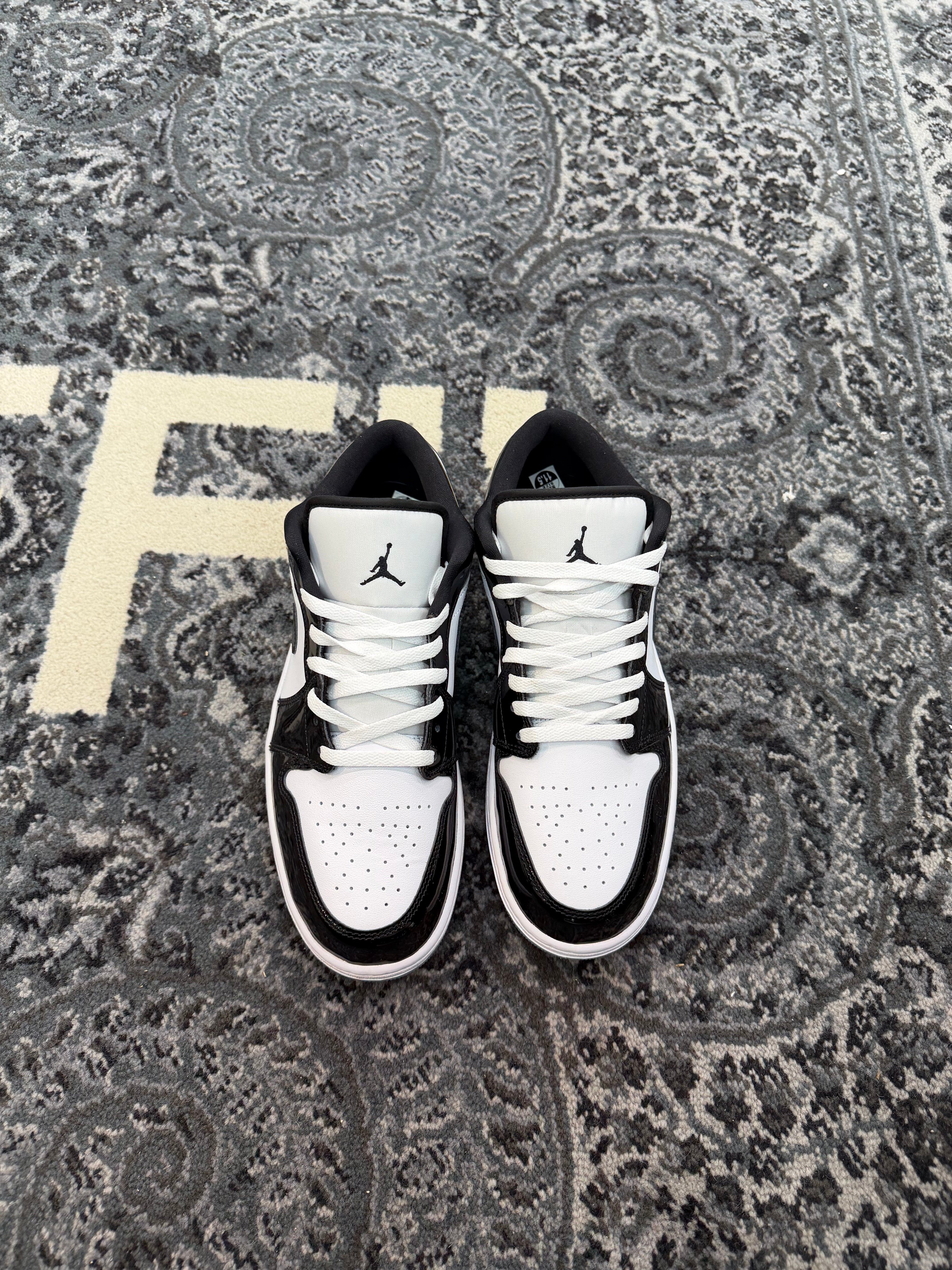 Jordan 1 Low “Concord”