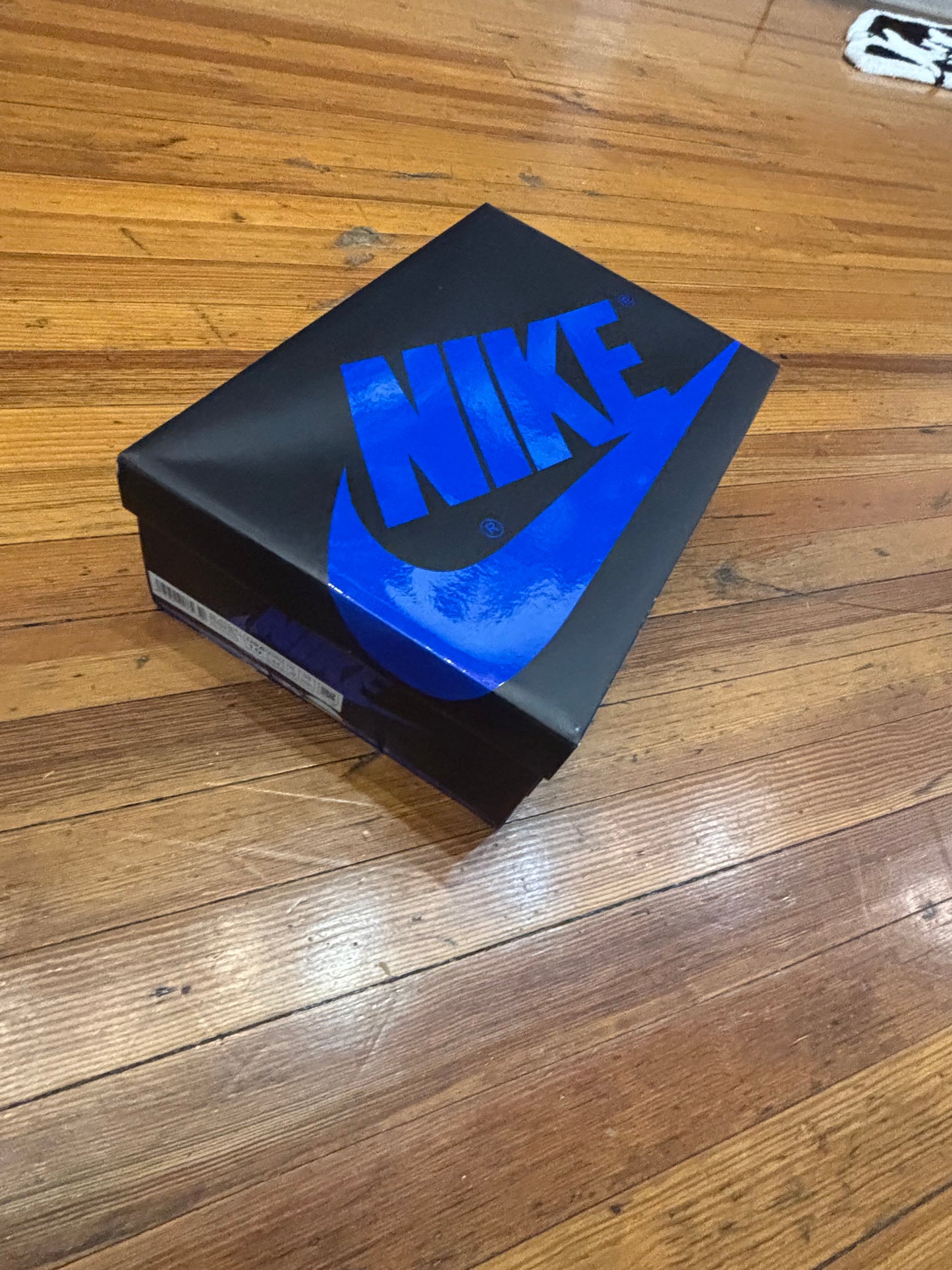 Jordan 1 High “Royal Reimagined”