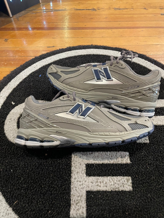 New Balance 1906R “Grey Indigo”