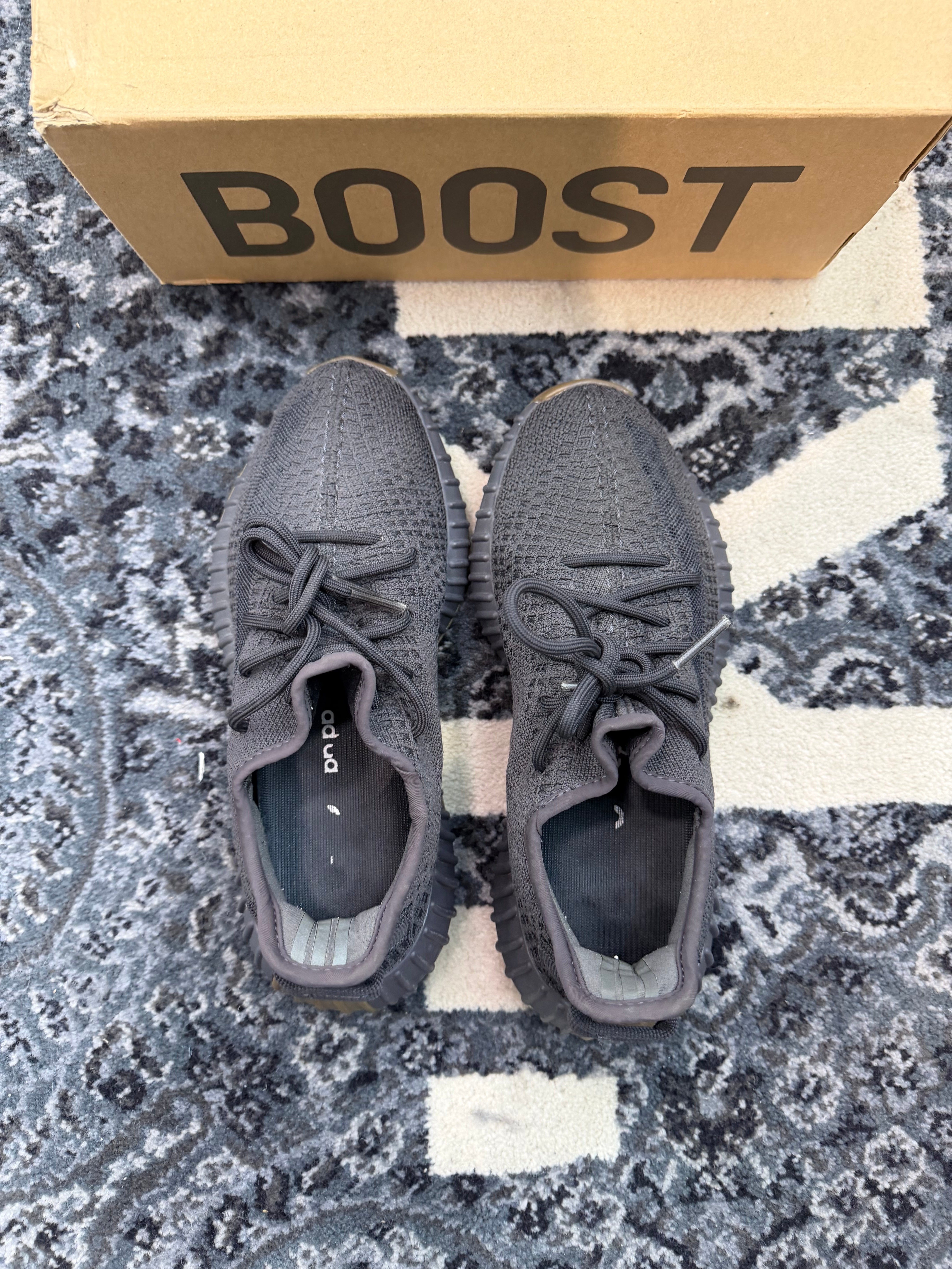 Yeezy 350 “Cinder”