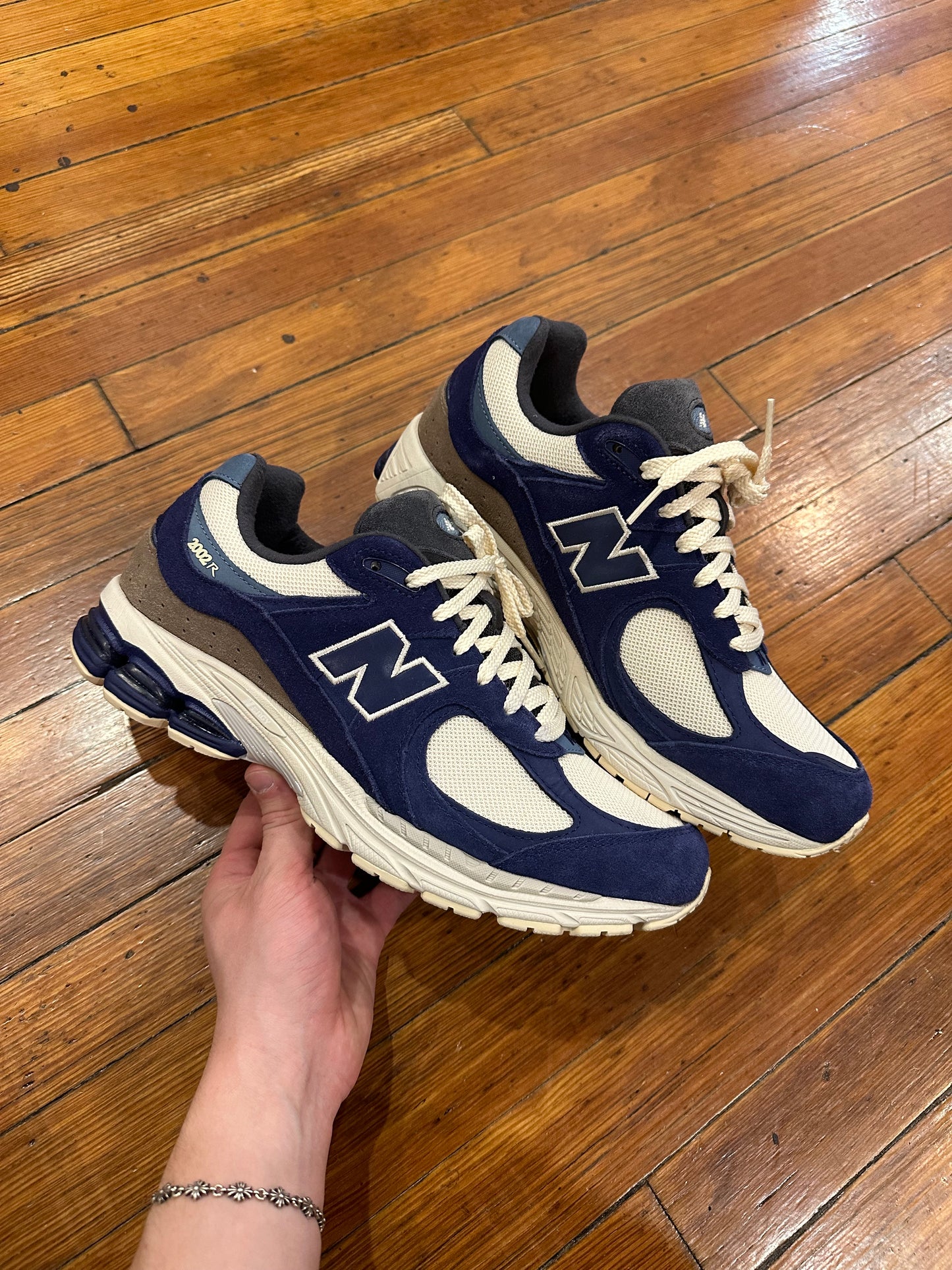 New Balance 2002R “Light Cream Purple”