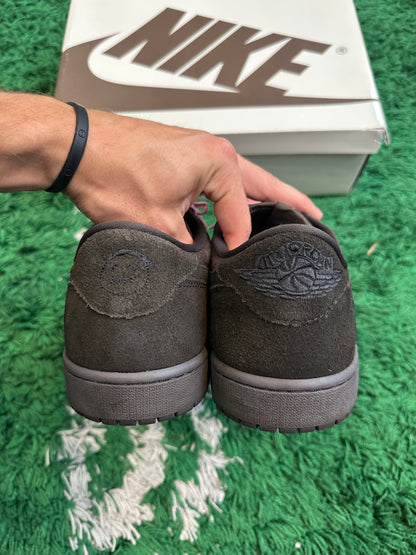 Jordan 1 Low Travis Scott “Velvet Brown”