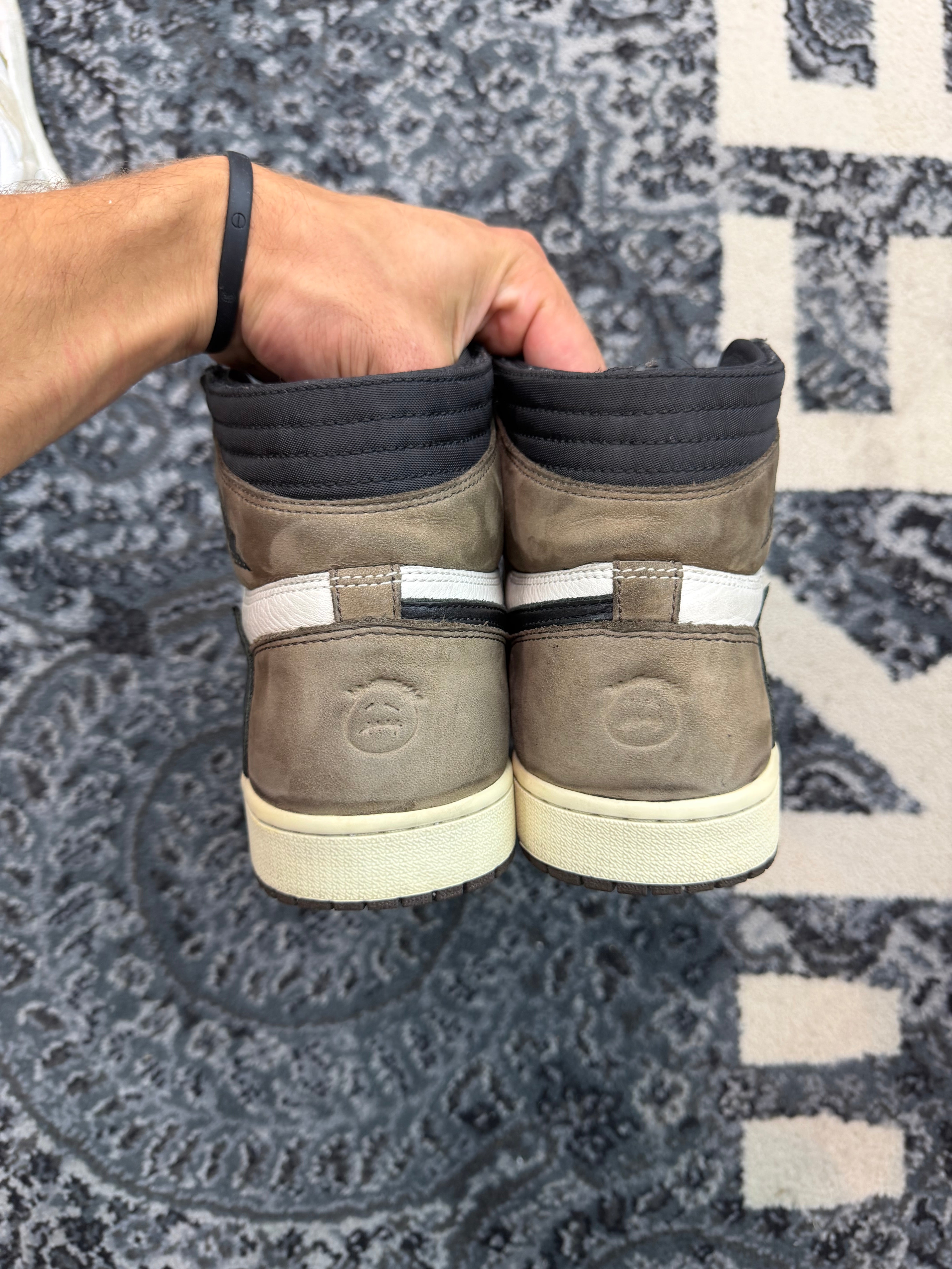 Jordan 1 Travis Scott High “Mocha”