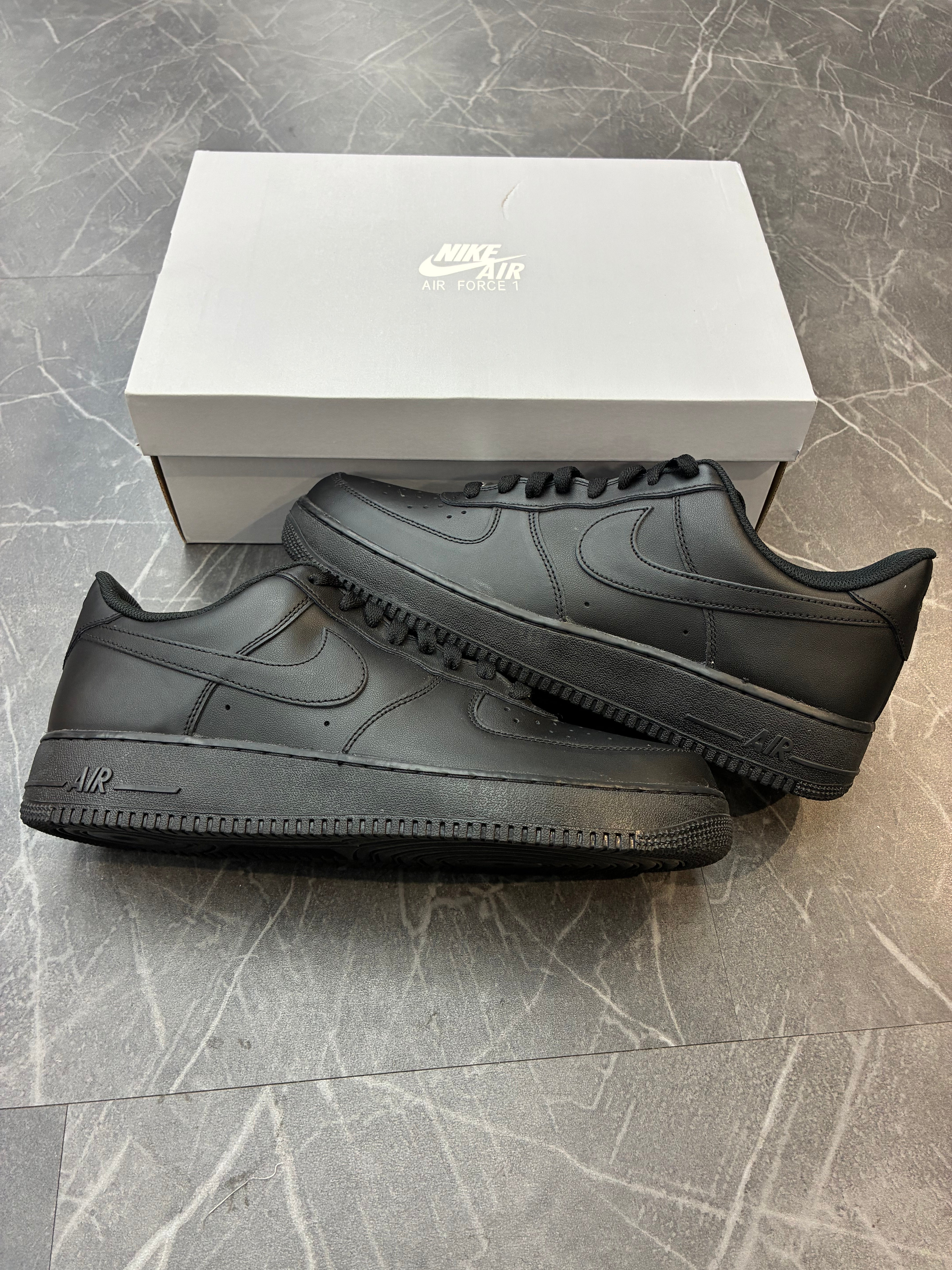 Nike Air Force 1 Low “07 Black”