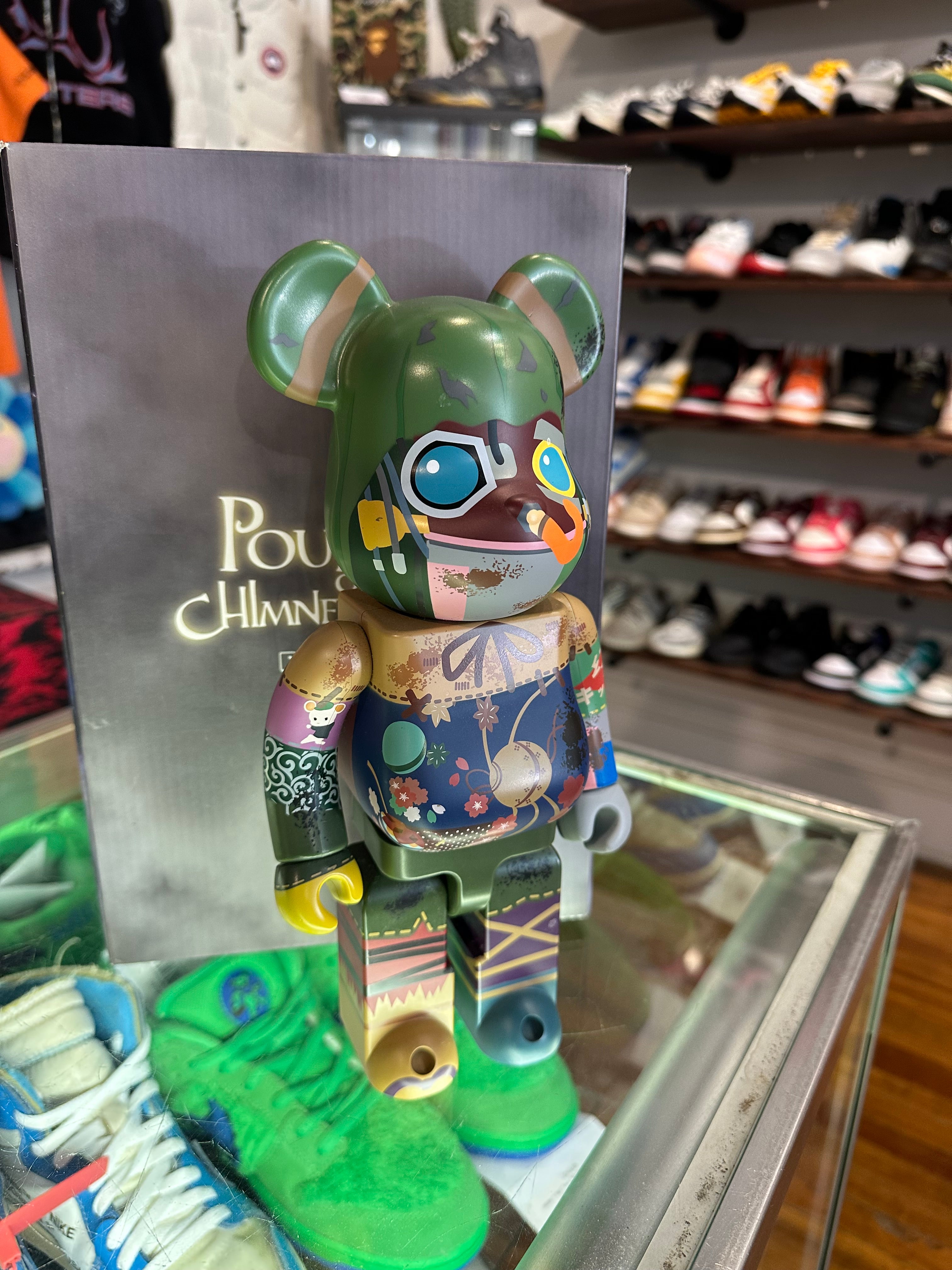 BearBrick 400% & 100% “Poupelle of Chimney Town”