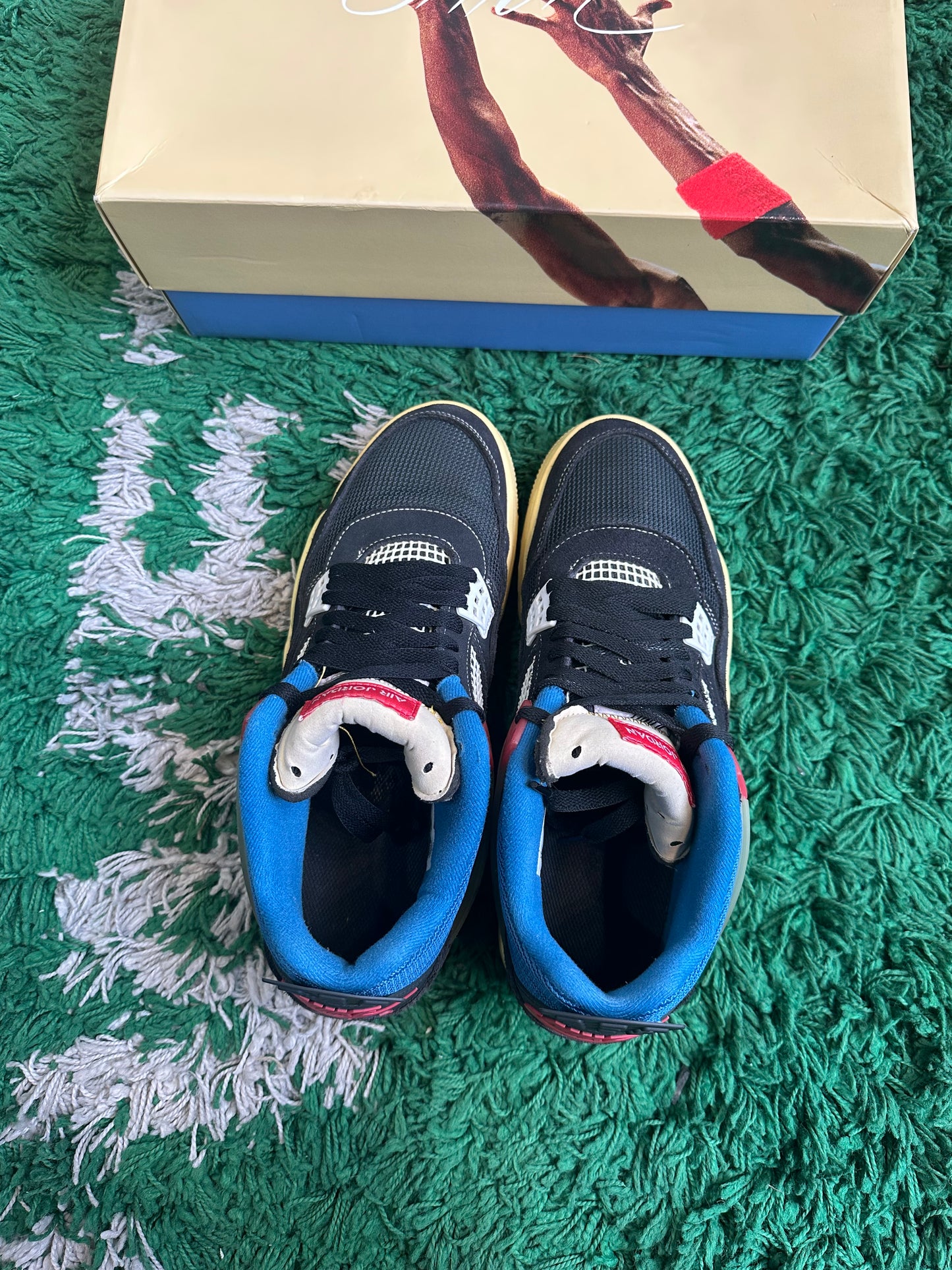 Jordan 4 Union “Off Noir”