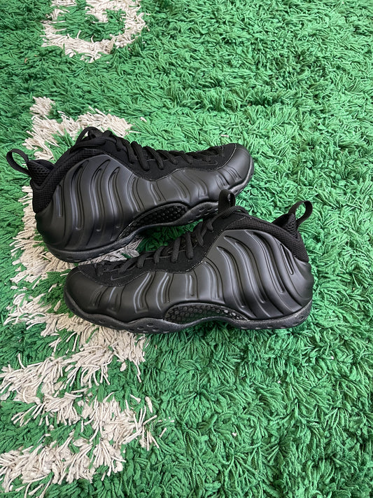 Nike Air Foamposite One “Anthracite”