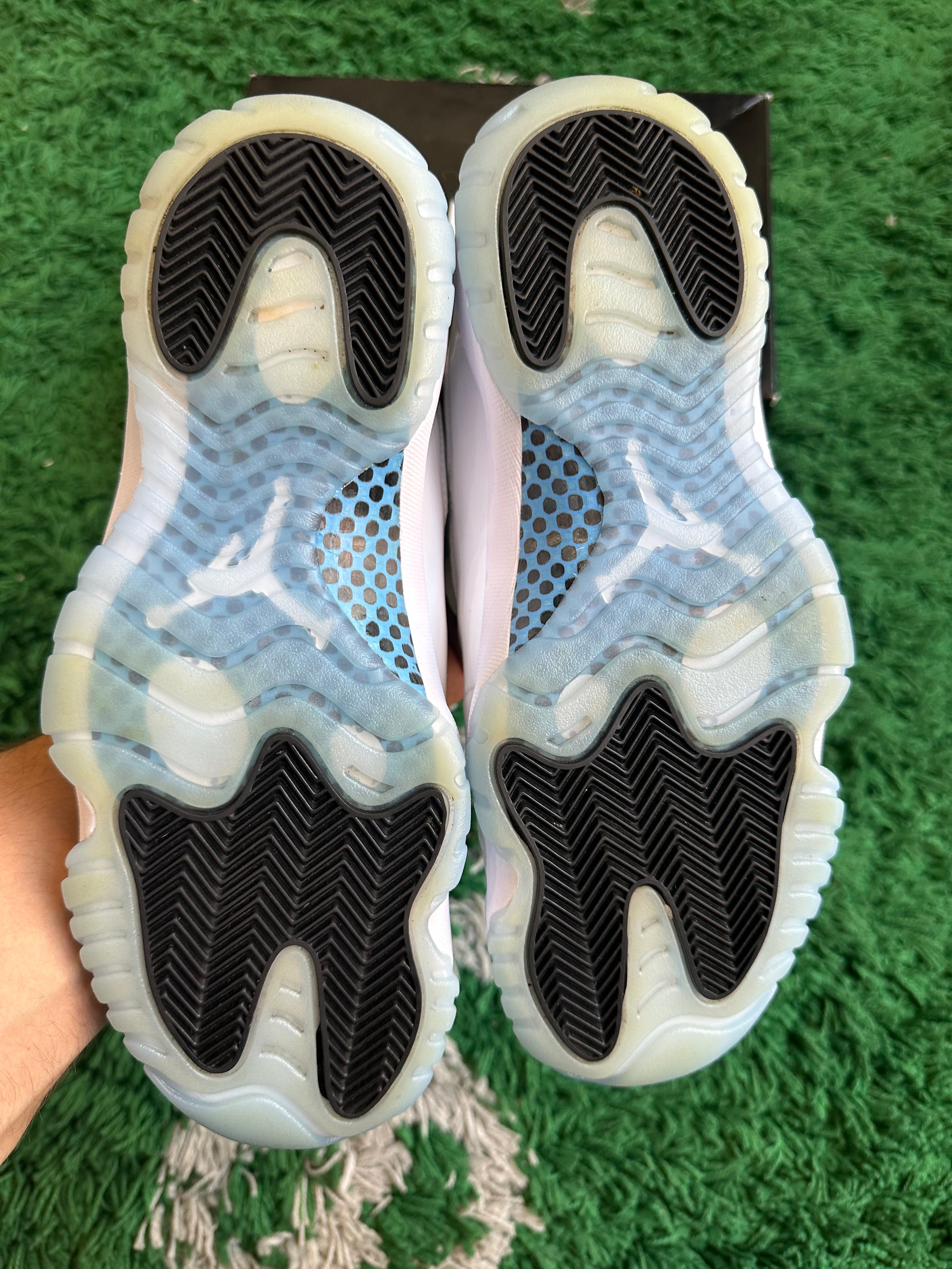 Jordan 11 “Legend Blue”