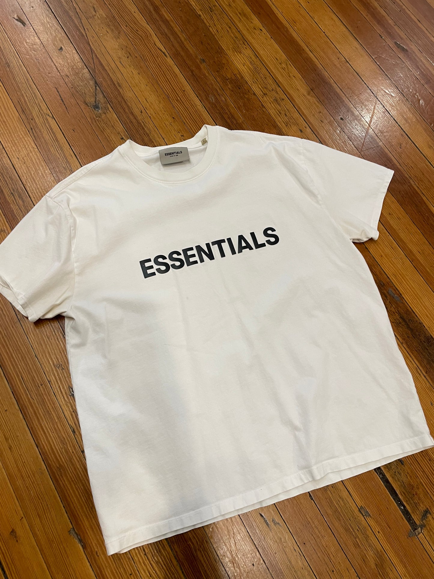 Essentials Tee “White”