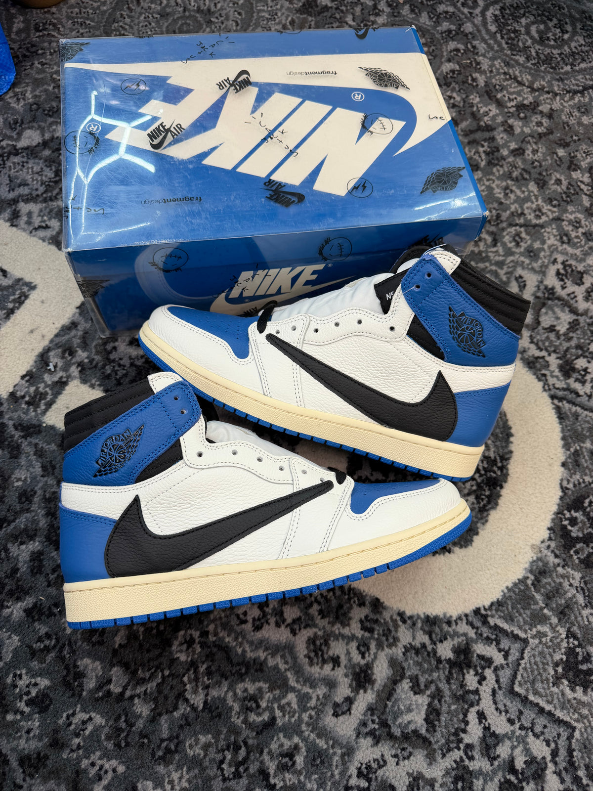 Jordan 1 High x Travis Scott “Fragment”