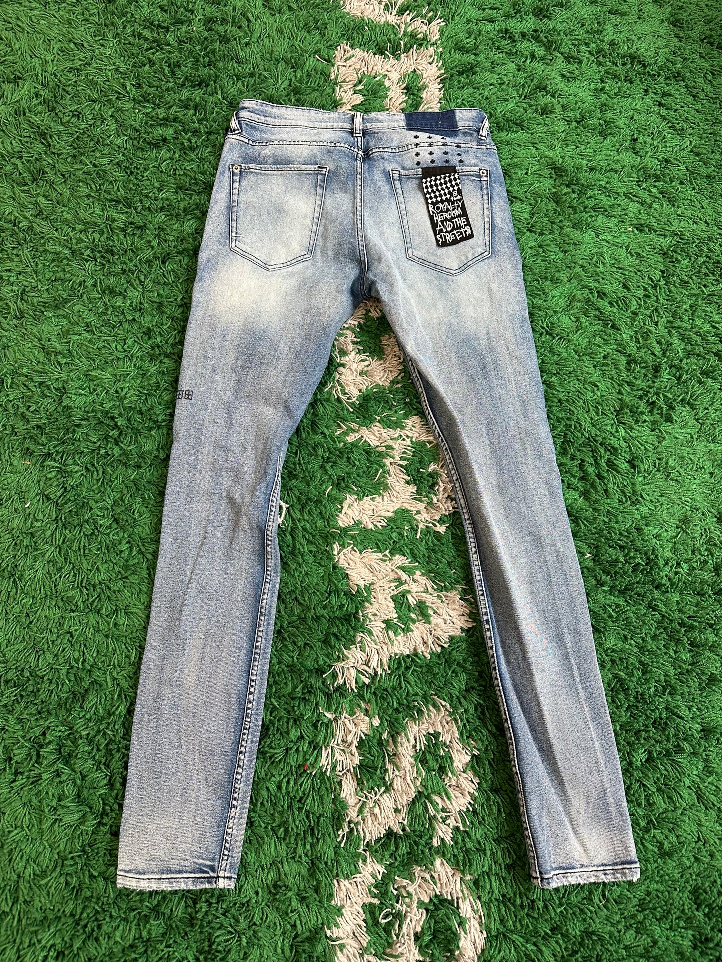 KSUBI Denim Jeans Knee Rip (33)